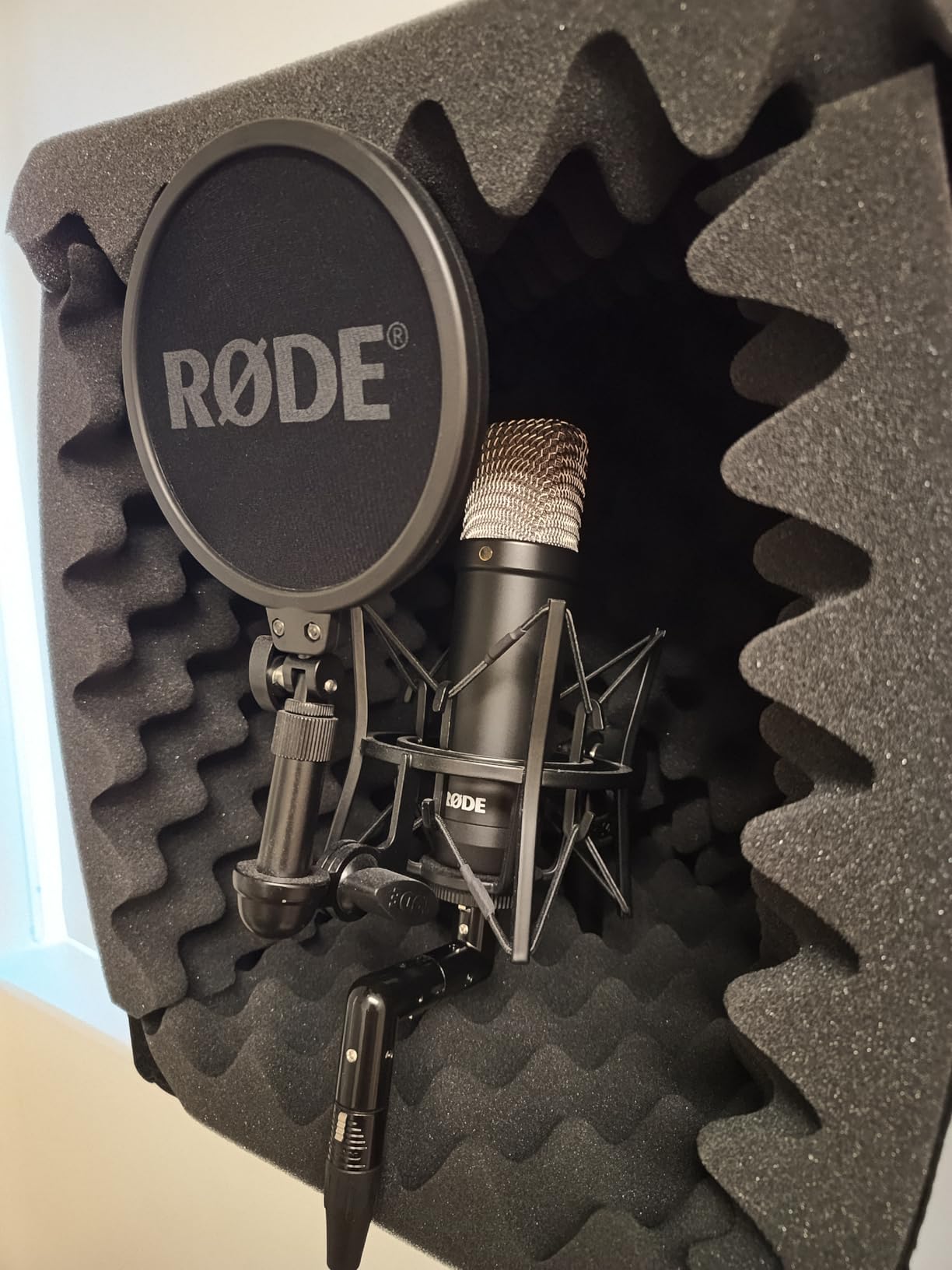 TroyStudio Portable Vocal Booth, Large Foldable Microphone Isolation Shield, Music Recording Studio Sound Echo Absorbing Box, Desk & Stand Use Reflection Filter with Thickened Dense Acoustic Foam customer photo 2