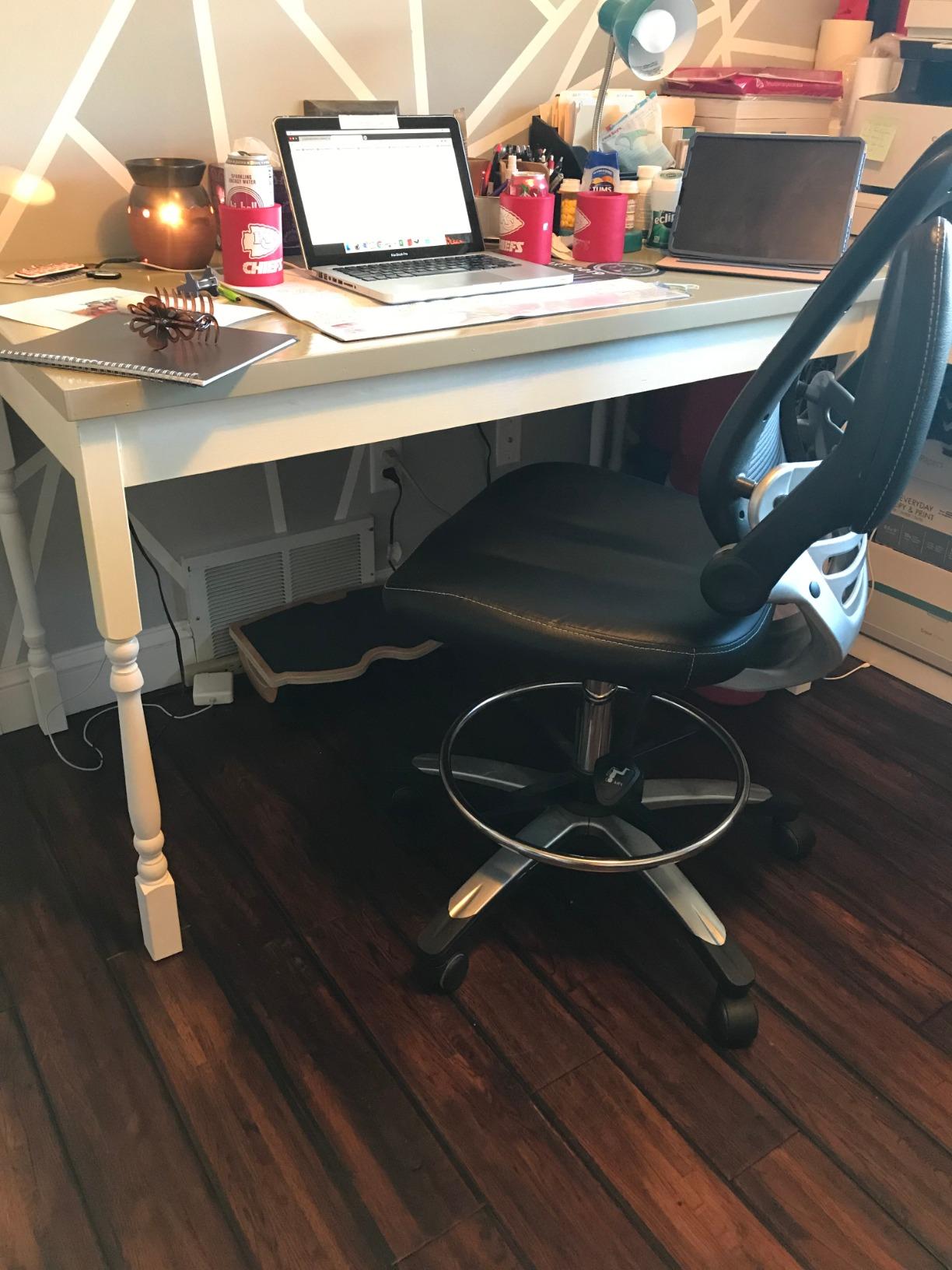 StrongTek Under Desk Footrest, Wooden Rocking Foot Rest, 350lbs, Non-Slip | Standing Desk Use, Ergonomic Foot Stool for Enhanced Circulation, Wide Rocker Balance Board, No Assembly for Office Home customer photo 1