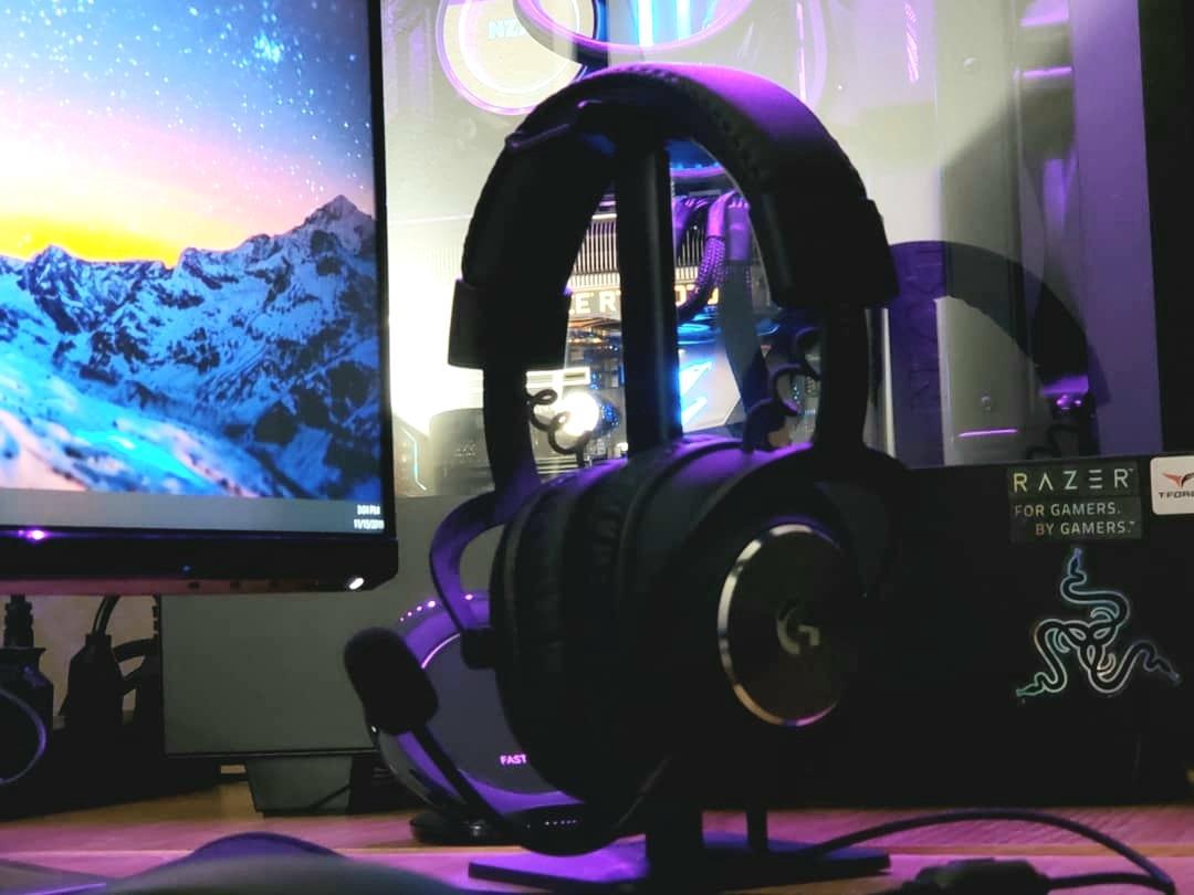 Logitech G PRO X Wired Gaming Headset - Black customer photo 2