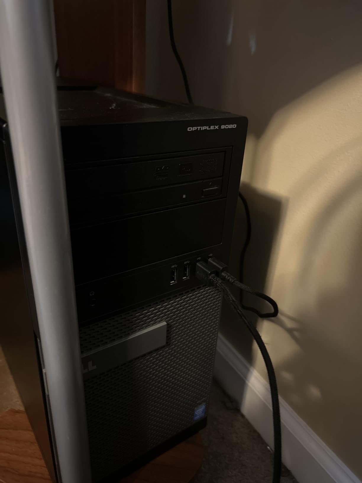 Dell Optiplex 9020 Mini Tower Desktop PC, Intel Core i7-4770-3.4 GHz, 32GB Ram, 1TB SSD Drive, WiFi, DVD-RW, Windows 11 Pro (Renewed) customer photo 2