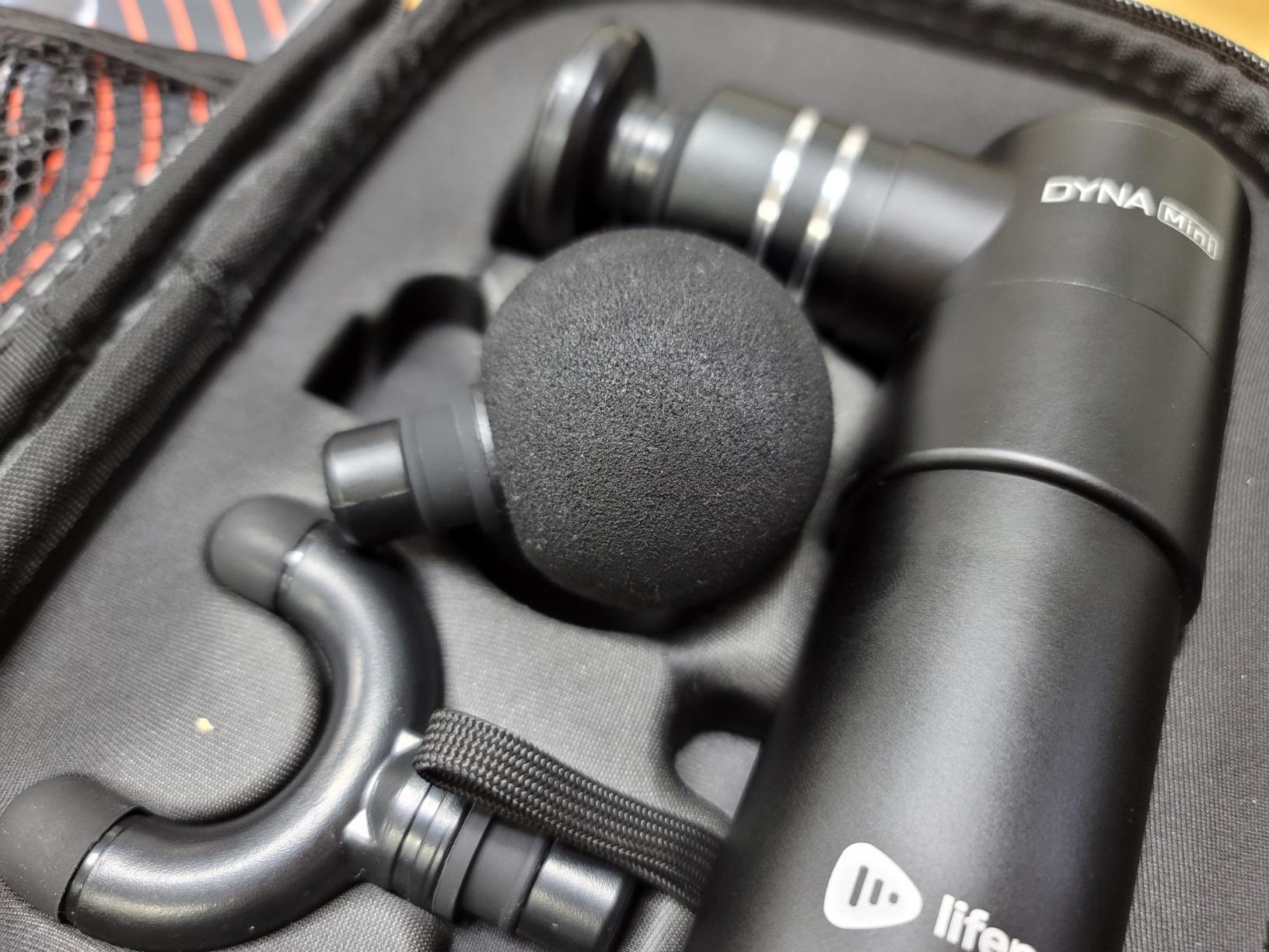 Lifepro Dyna Mini Percussion Travel Massage Gun with 4 Speeds, USB-C & Case customer photo 1