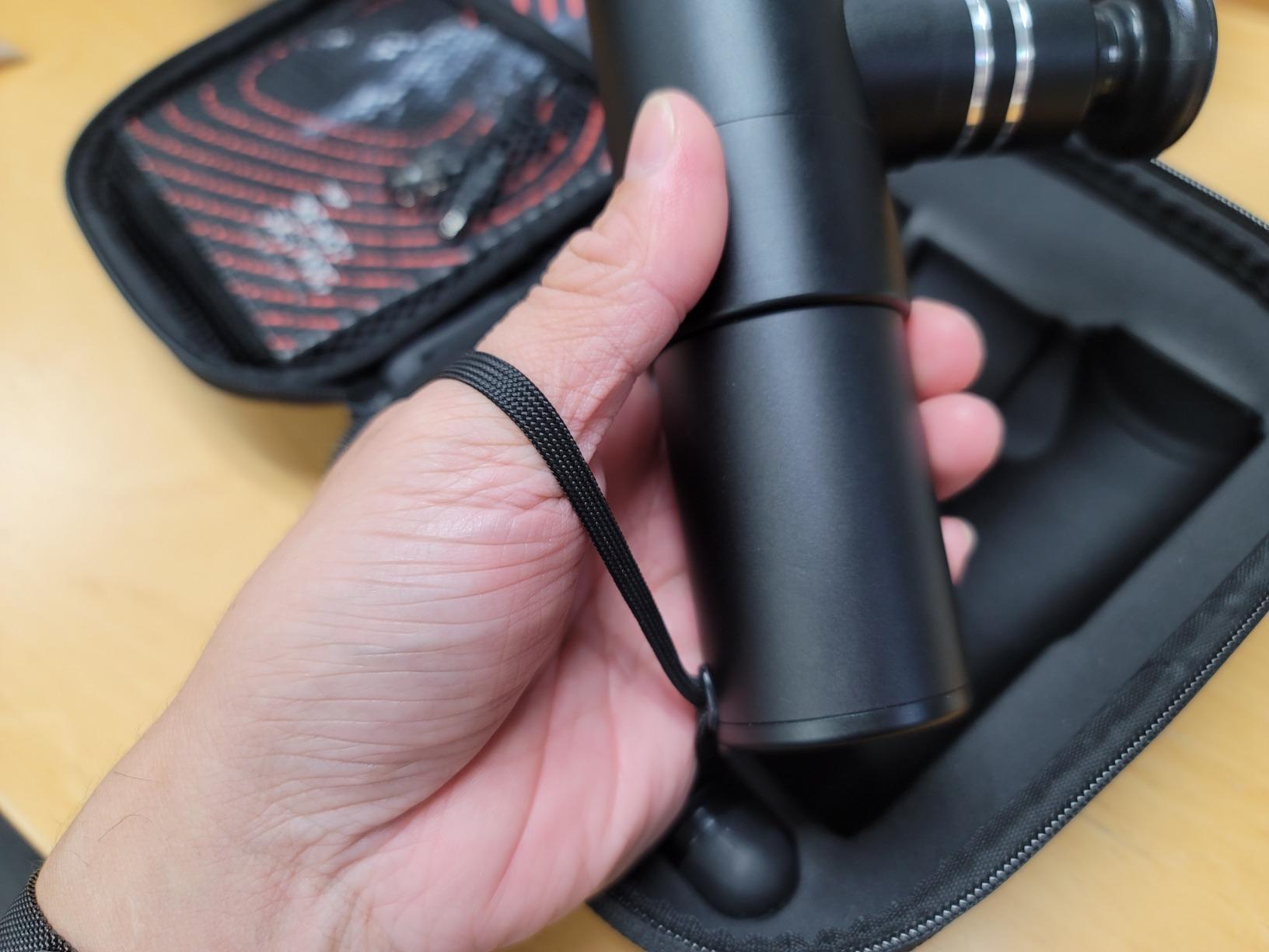Lifepro Dyna Mini Percussion Travel Massage Gun with 4 Speeds, USB-C & Case customer photo 2