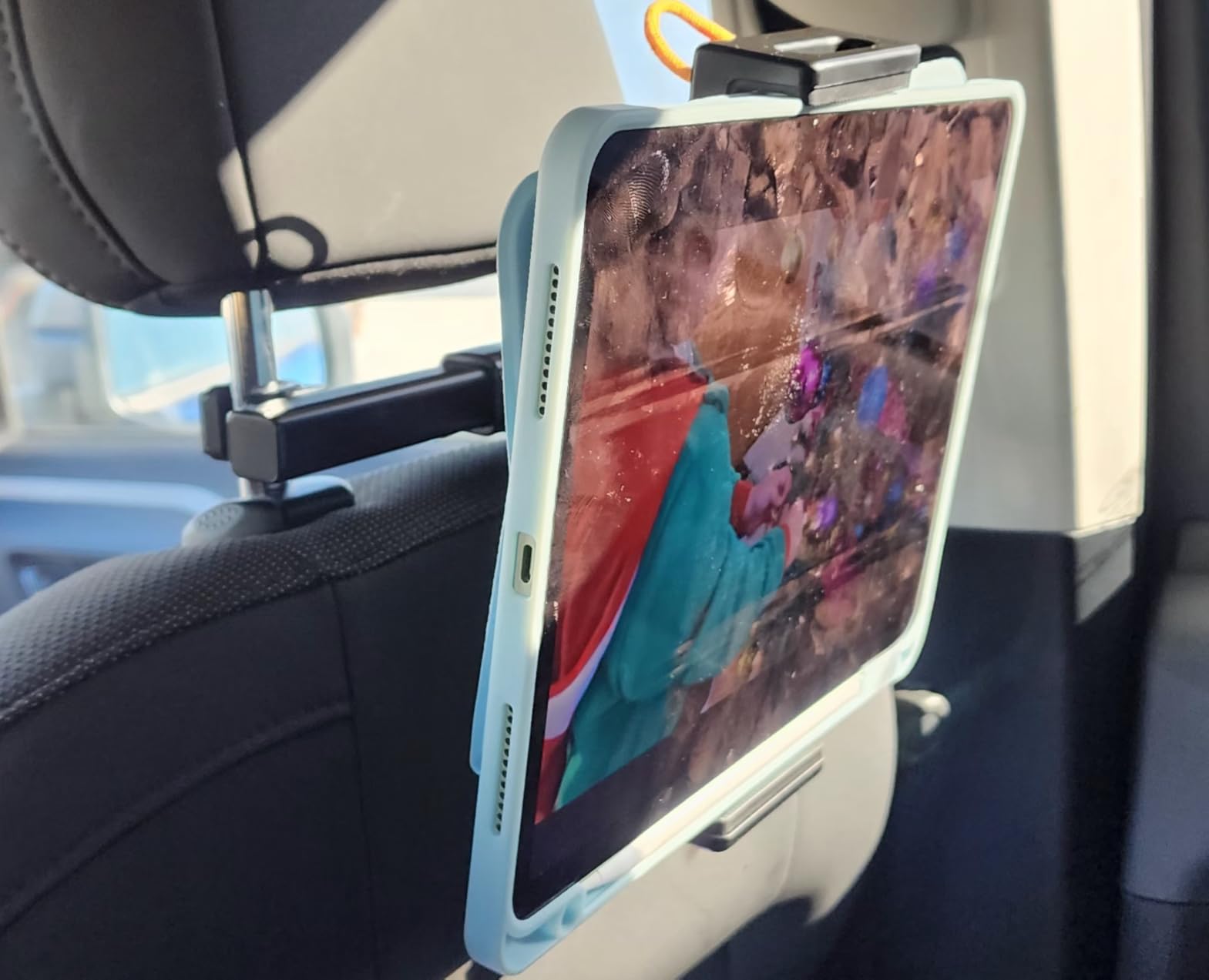 Lamicall Car Tablet Mount Headrest Holder, Kids Friendly Travel iPad Clamp customer photo 1