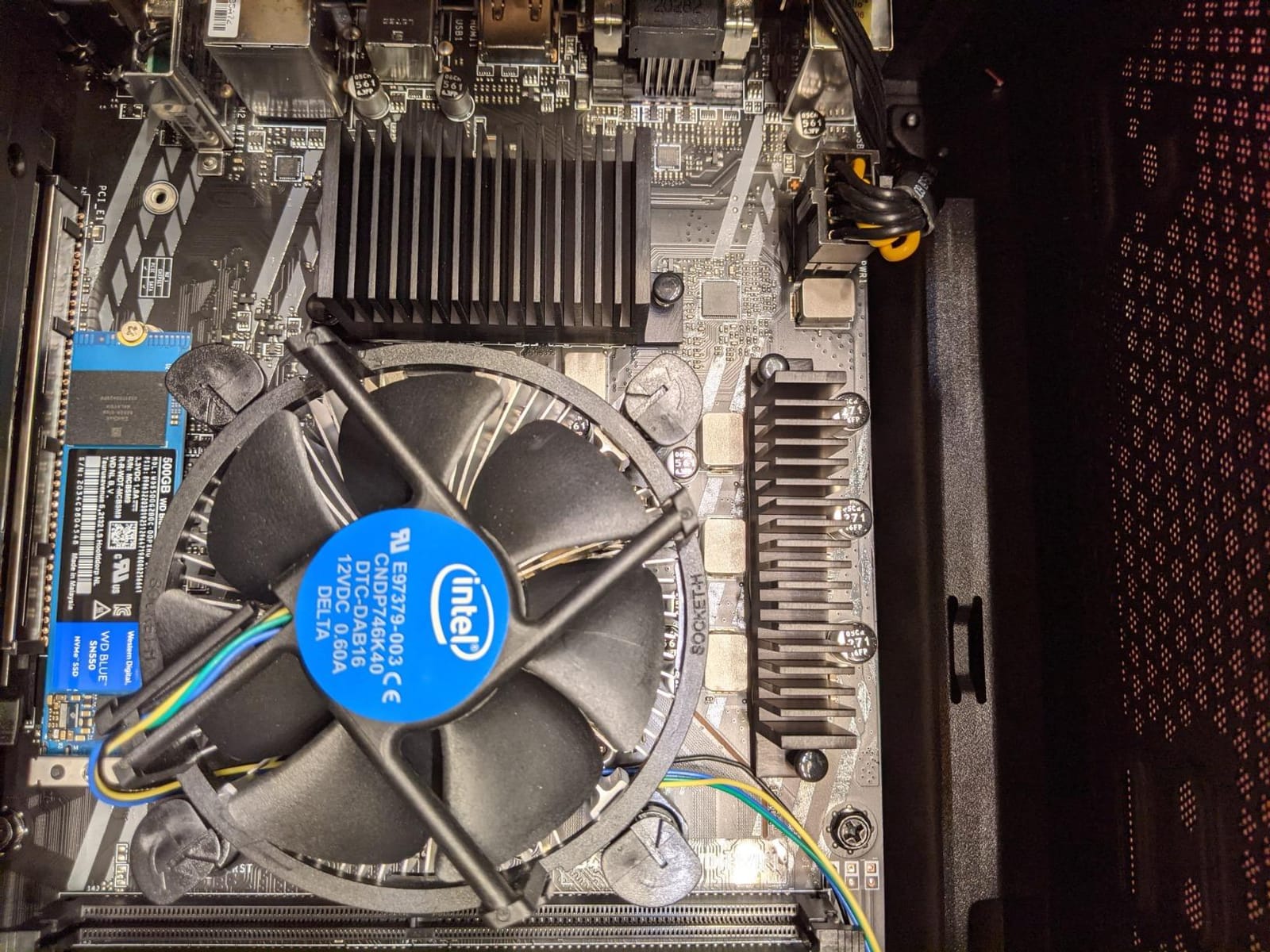 CyberpowerPC Gamer Xtreme VR Gaming PC, Intel i5-10400F 2.9GHz, GeForce GTX 1660 Super 6GB, 8GB DDR4, 500GB NVMe SSD, WiFi Ready & Win 10 Home (GXiVR8060A10) customer photo 1