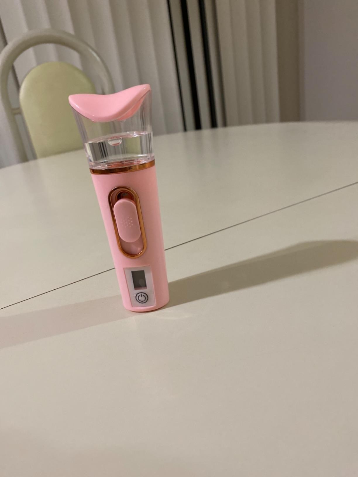 FANTEXY Nano Facial Mister with Skin Analyzer Moisture Tester customer photo 2