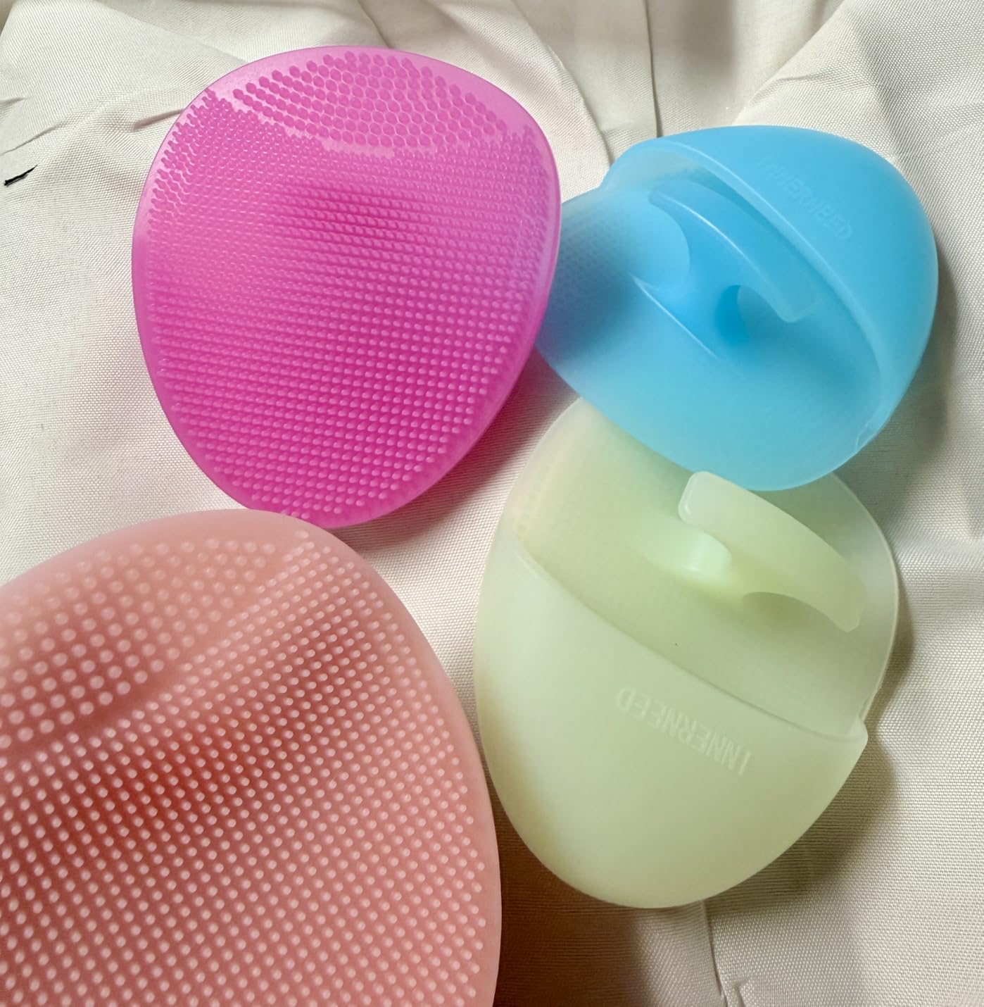 Super Soft Silicone Face Cleanser and Massager Brush Manual Facial Scrubber customer photo 1