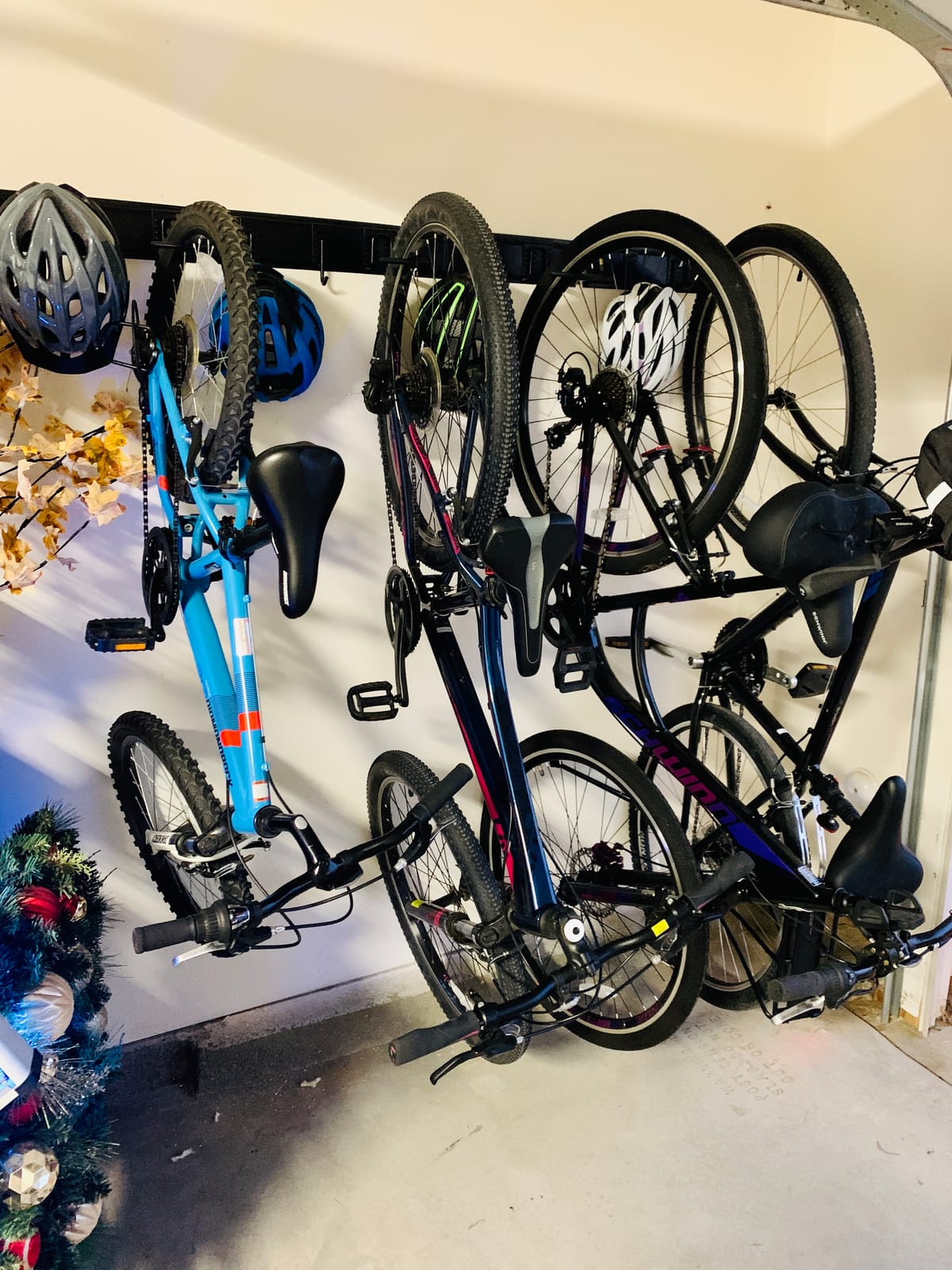 TORACK Bike Storage Rack, 6 Bikes Bike Racks & 5 Helmets Hooks for Garage customer photo 2