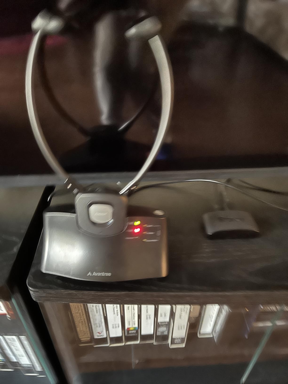 Avantree HT381 - Wireless TV Earbuds with RF Transmitter customer photo 1