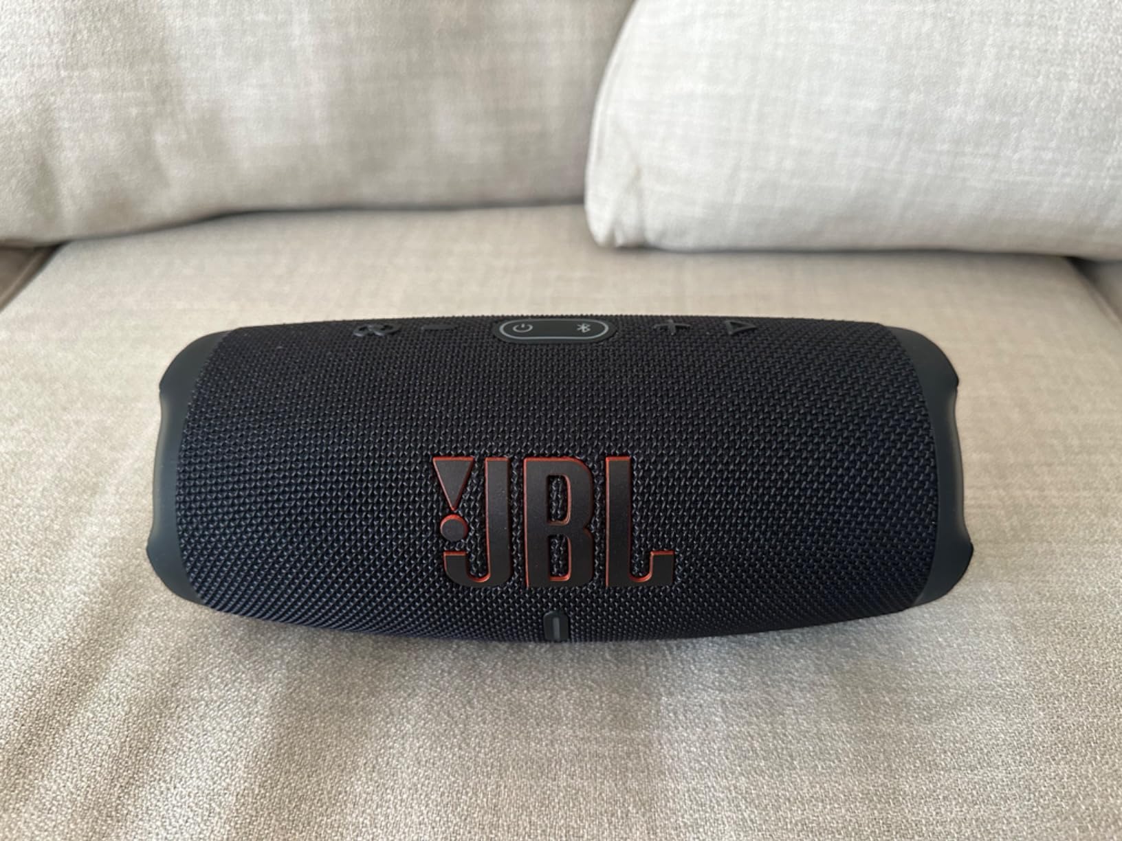 JBL Charge 5 - Portable Waterproof Speaker - Camo | Bold JBL Original Pro Sound, 20 hours of playtime, IP67 waterproof and dustproof, Wireless Bluetooth Streaming customer photo 1