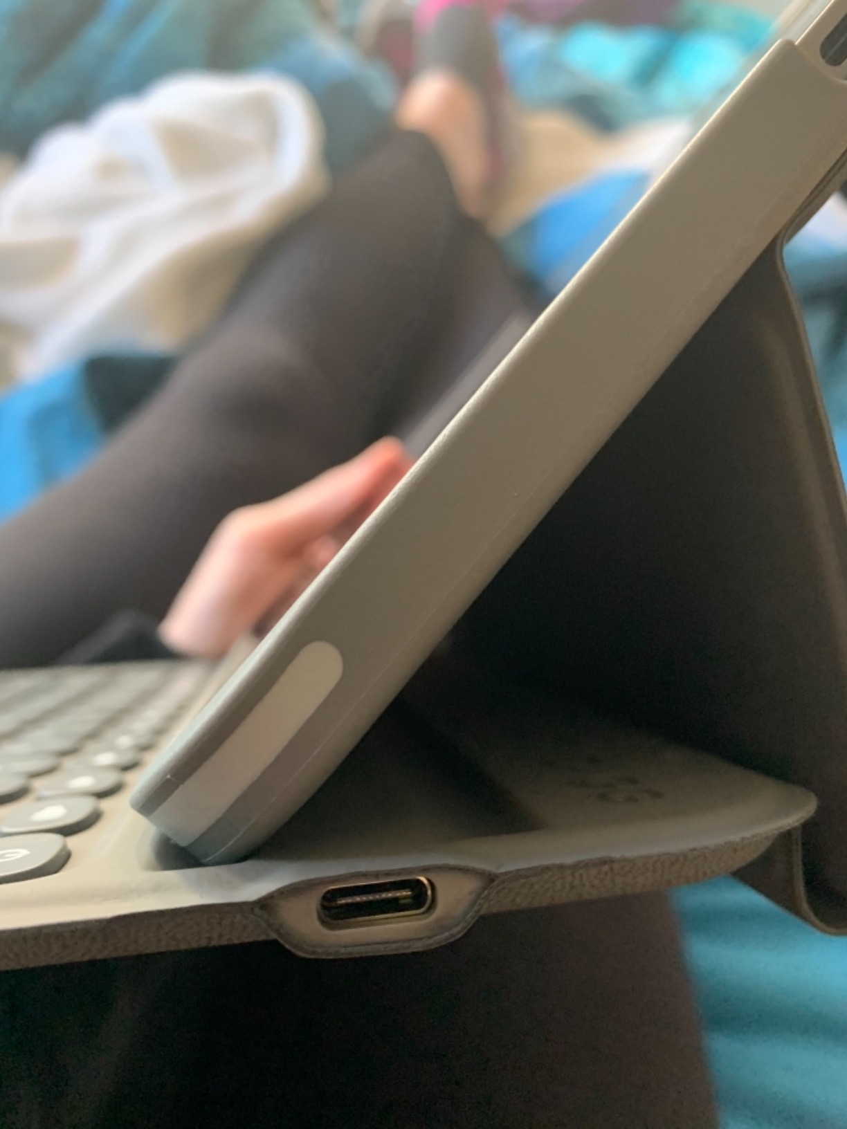 ZAGG Pro Keys Detachable Case and Wireless Keyboard for Apple iPad Air 11