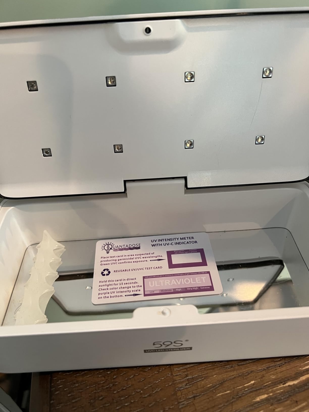 UV Light Sanitizer Box, UVC Phone Sanitizer Box for Smartphone,Jewellery and Household Items customer photo 2