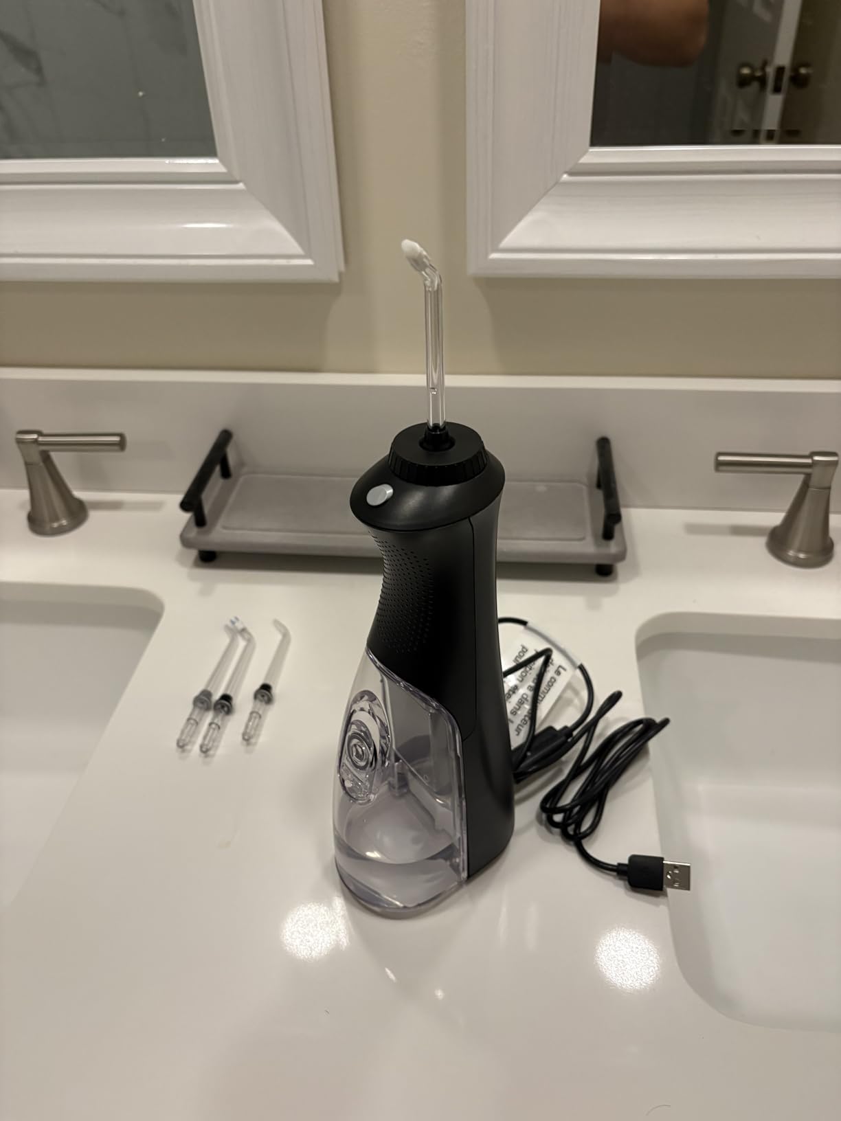 Waterpik Cordless Pearl Portable Water Flosser, Rechargeable, White customer photo 1