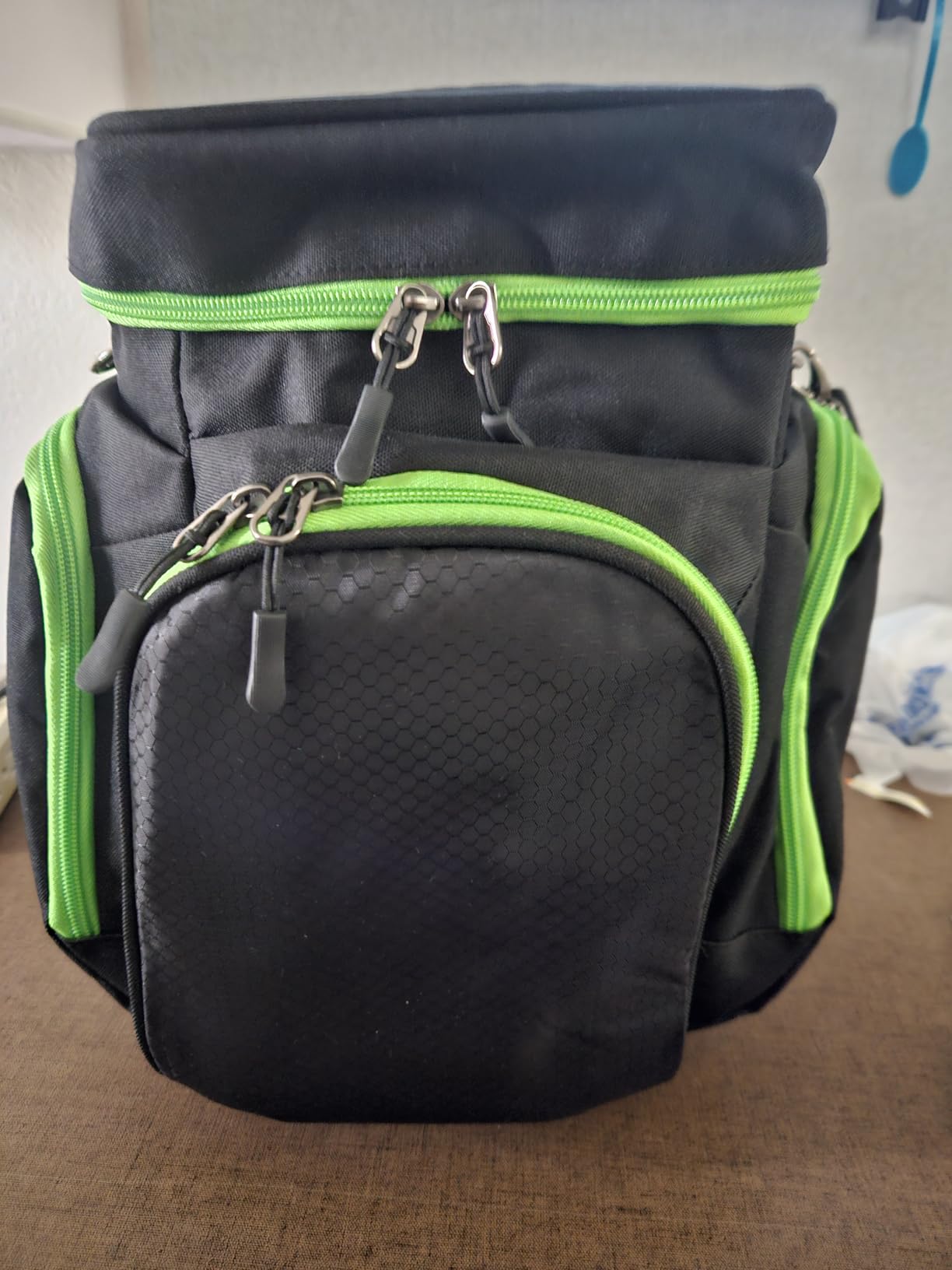 Trunab Carrying Case Compatible with Xbox Series X, Travel Game Bag, Green customer photo 1