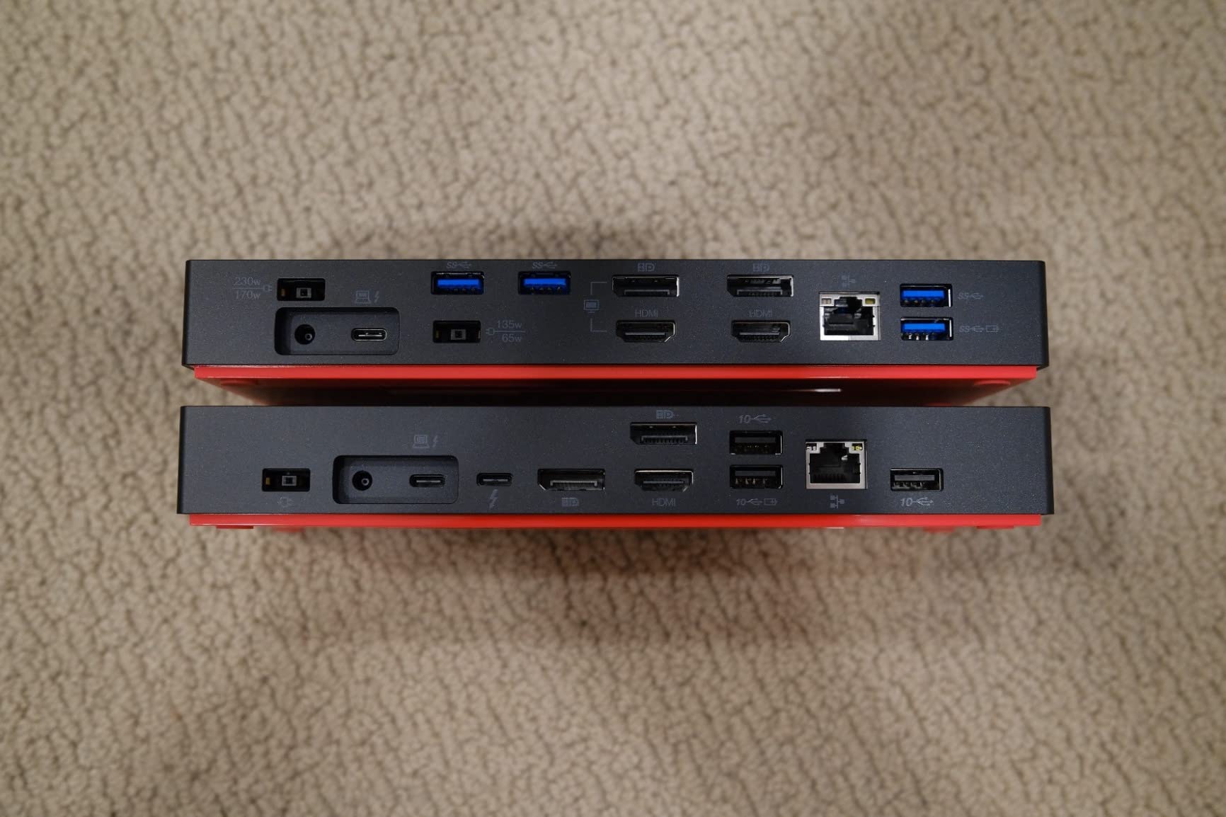 Lenovo ThinkPad Universal Thunderbolt 4 Dock | 4 Displays | 100W Charge customer photo 1