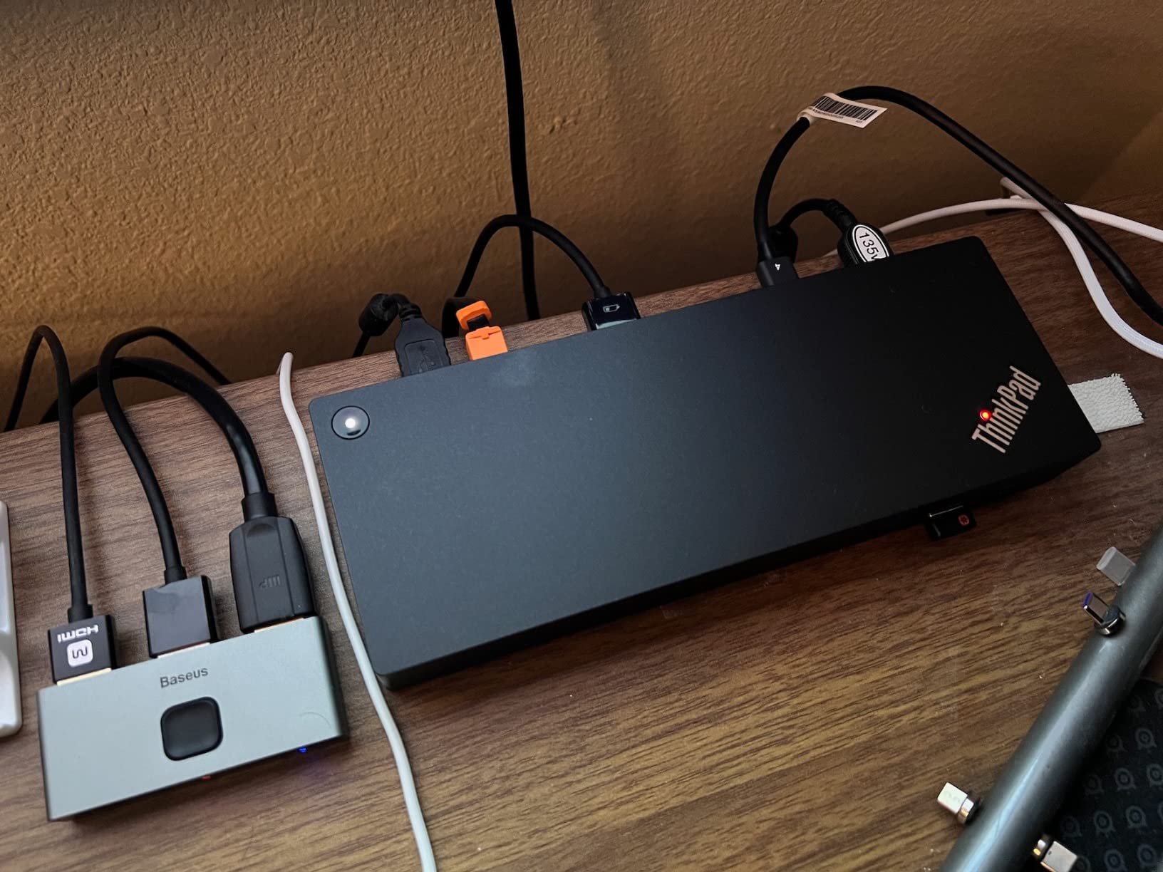 Lenovo ThinkPad Universal Thunderbolt 4 Dock | 4 Displays | 100W Charge customer photo 2