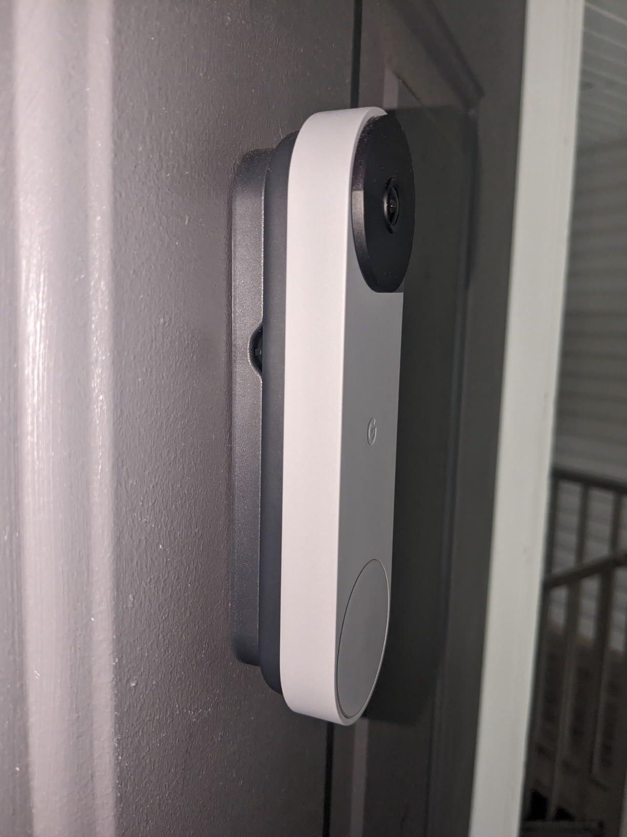 Google Nest Doorbell (Battery) - Linen customer photo 2