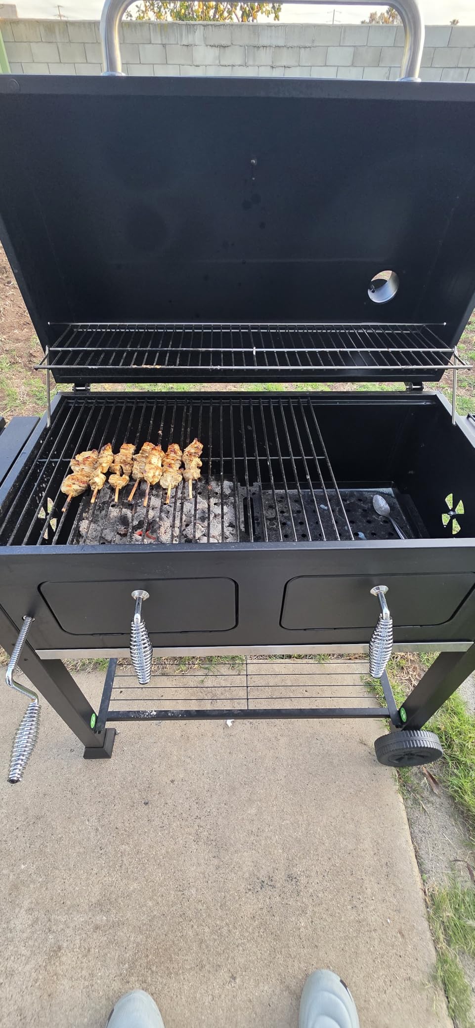 Captiva Designs Charcoal Grills Extra Large Barbecue Grill Heavy Duty customer photo 1