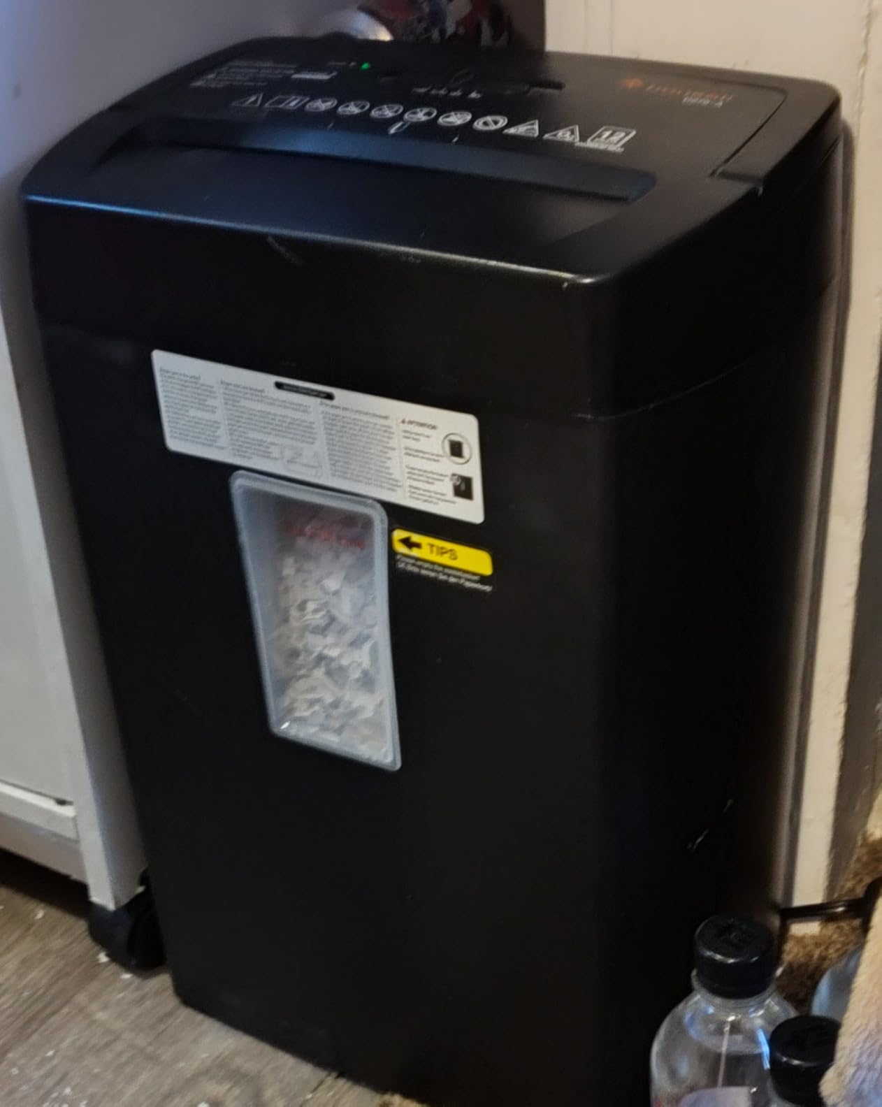 Bonsaii 12-Sheet Cross Cut Paper Shredder, 5.5 Gal Home Office Heavy Duty Shredder for Paper, Credit Card, Mail, Staples, with Transparent Window, High Security Level P-4 (C275-A) customer photo 2