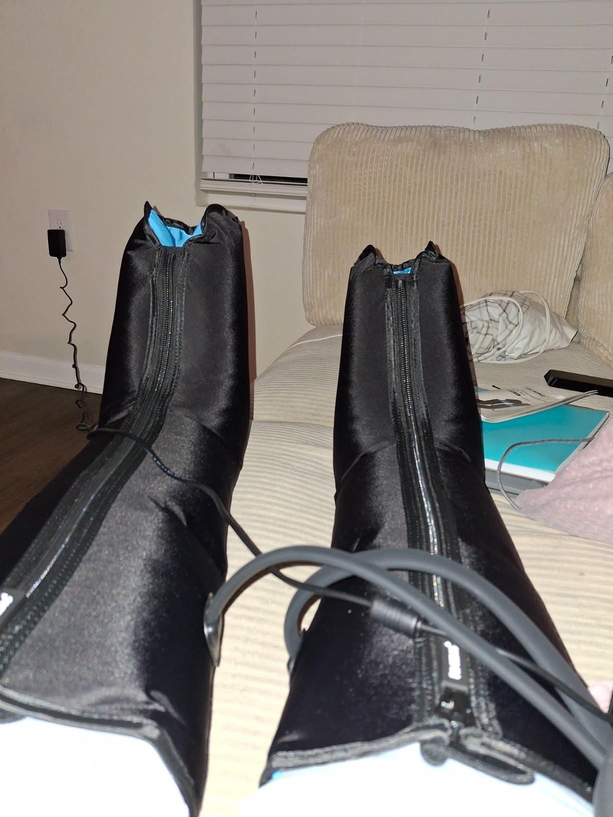 FIT KING Leg Compression Massager with Heat for Circulation and Pain Relief customer photo 2