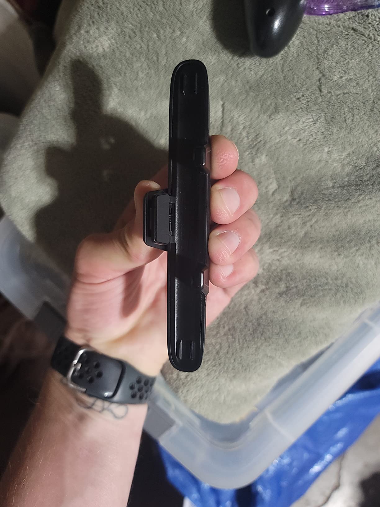BIGBIG WON Gaming Triggers, Mobile Game Controller for PUBG/Fornite/Call of Duty Integrated Mobile Triggers Aim Button Shooter Joystick for iPhone and Android Mobile Gaming Trigger Black customer photo 1