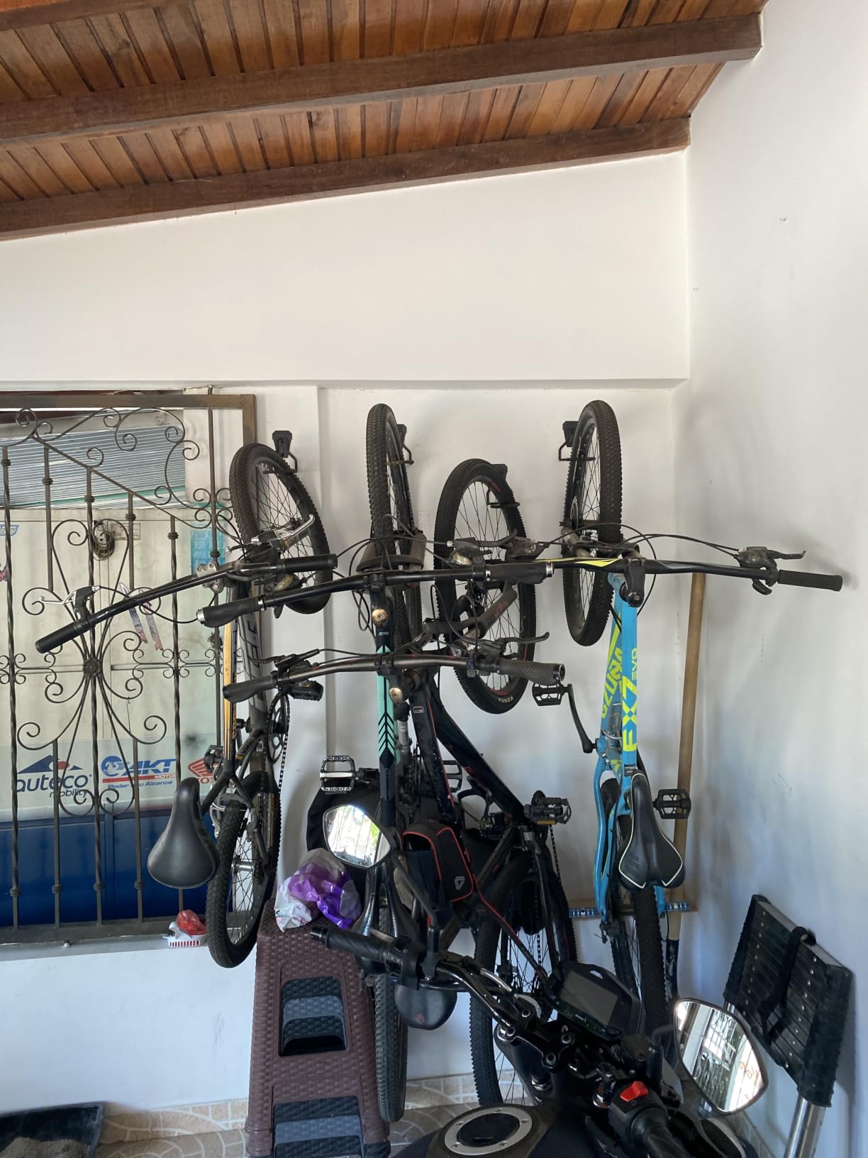 Housolution Bike Wall Mount with Fixed Hook, [4 Pack] Bike Storage Rack customer photo 2