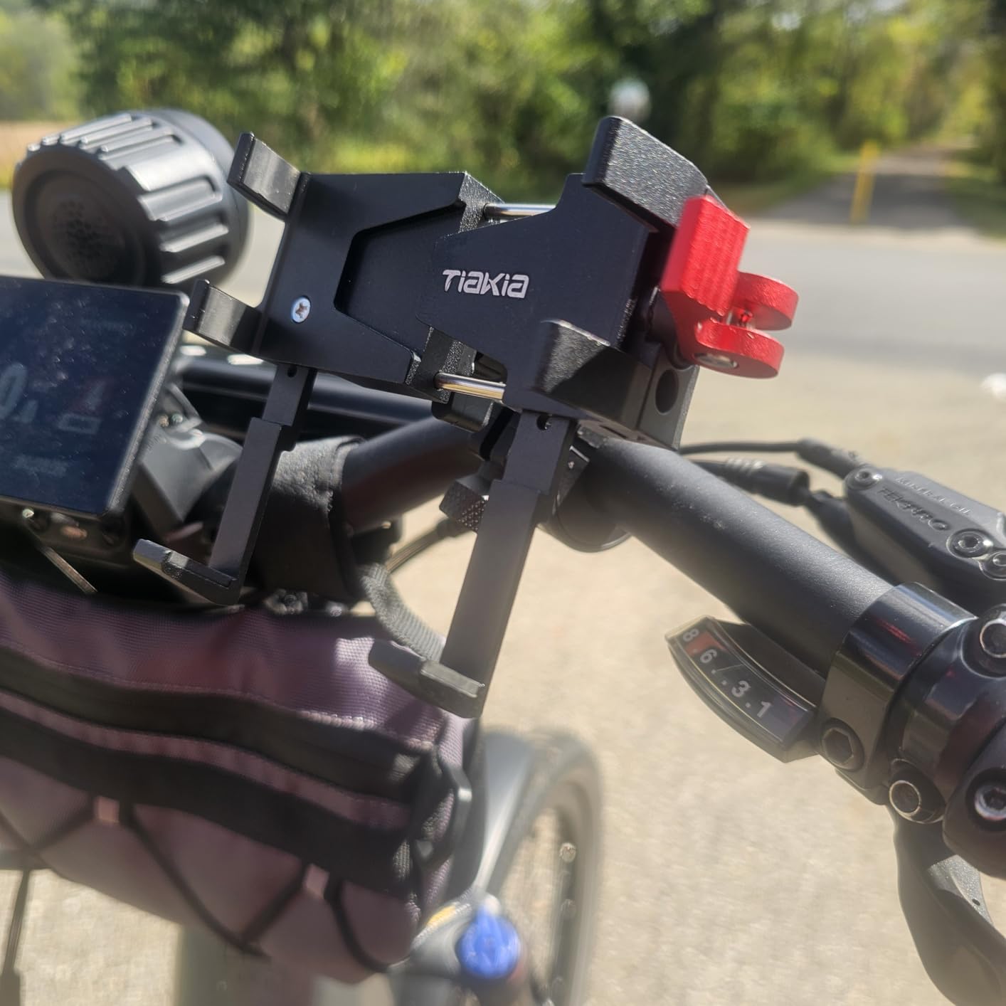 Tiakia Bike Phone Mount Holder, 360° Rotation for 4.5-7 Inch Handlebar customer photo 1