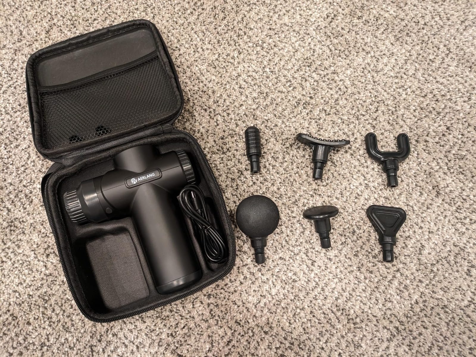 AERLANG Mini Massage Gun Portable Deep Tissue Percussion Muscle Massager customer photo 1