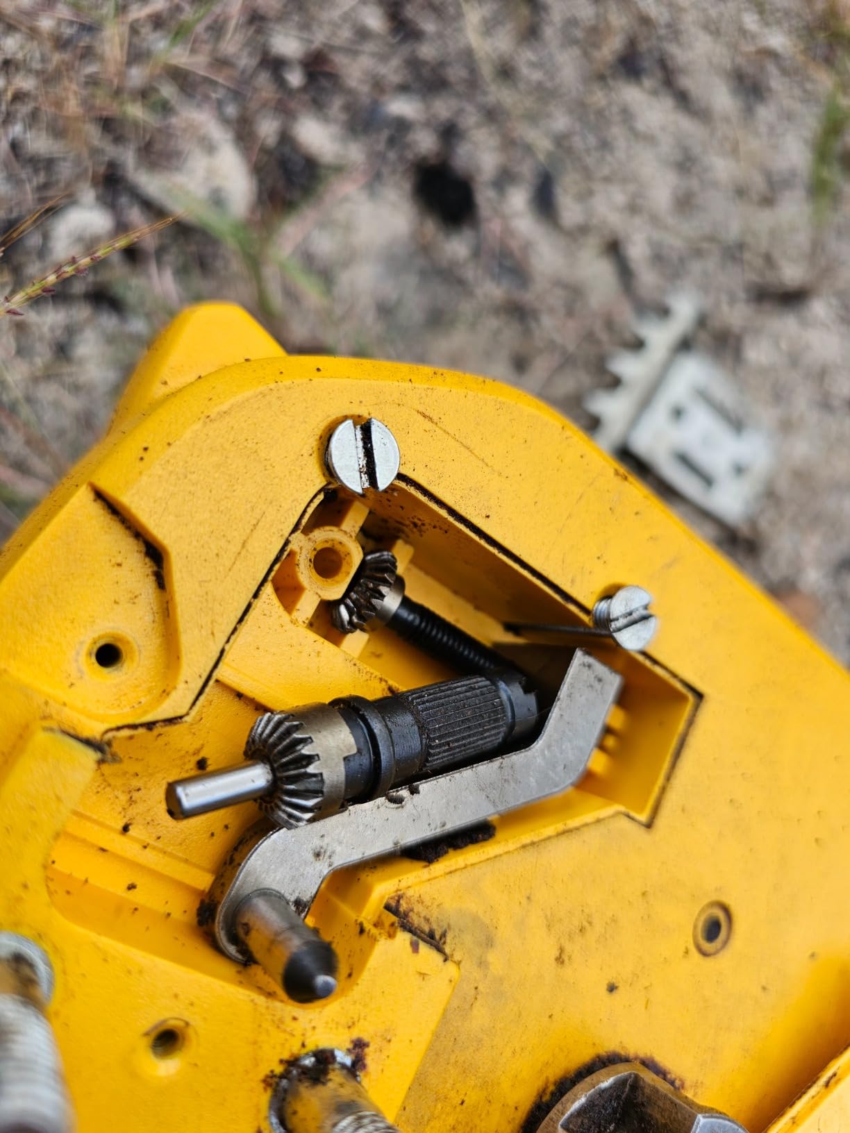 Dewalt Saw Chain BRUSHLESS Bare 18IN DCCS672B customer photo 1