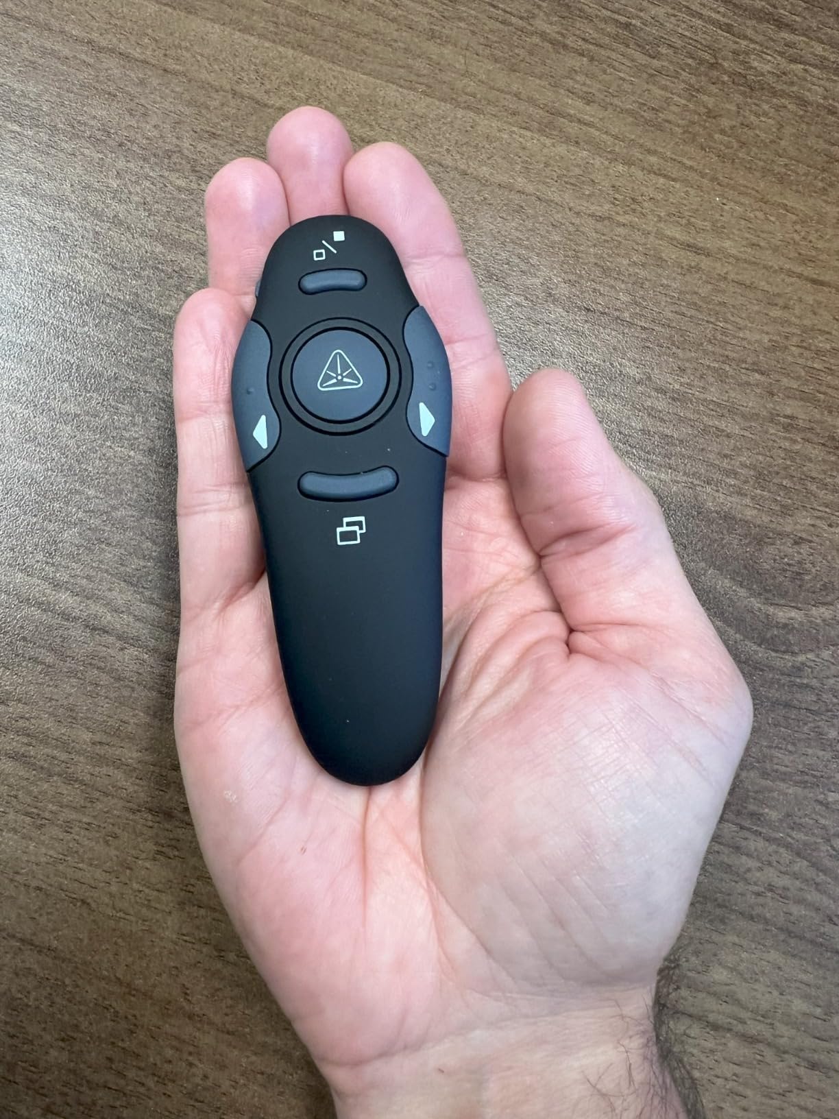 Presentation Clicker for PowerPoint, Wireless Remote Control with Red Laser customer photo 2
