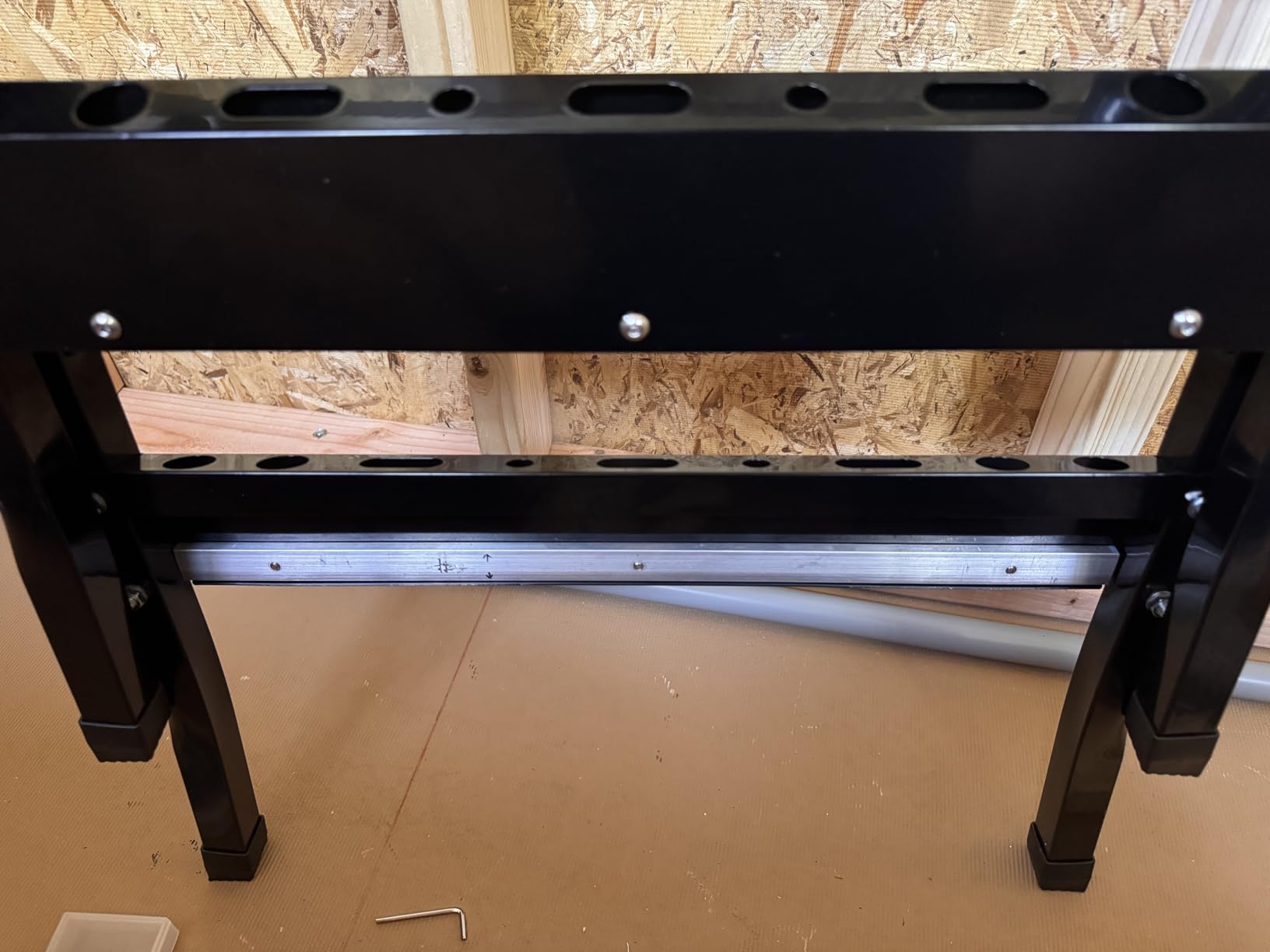 POWERTEC Portable Small Workbench with Vise, Imprinted Ruler and Protractor Scale, Folding Sawhorse/Worktable and 4 Bench Dogs for Woodworking Projects (MT4006V) customer photo 2