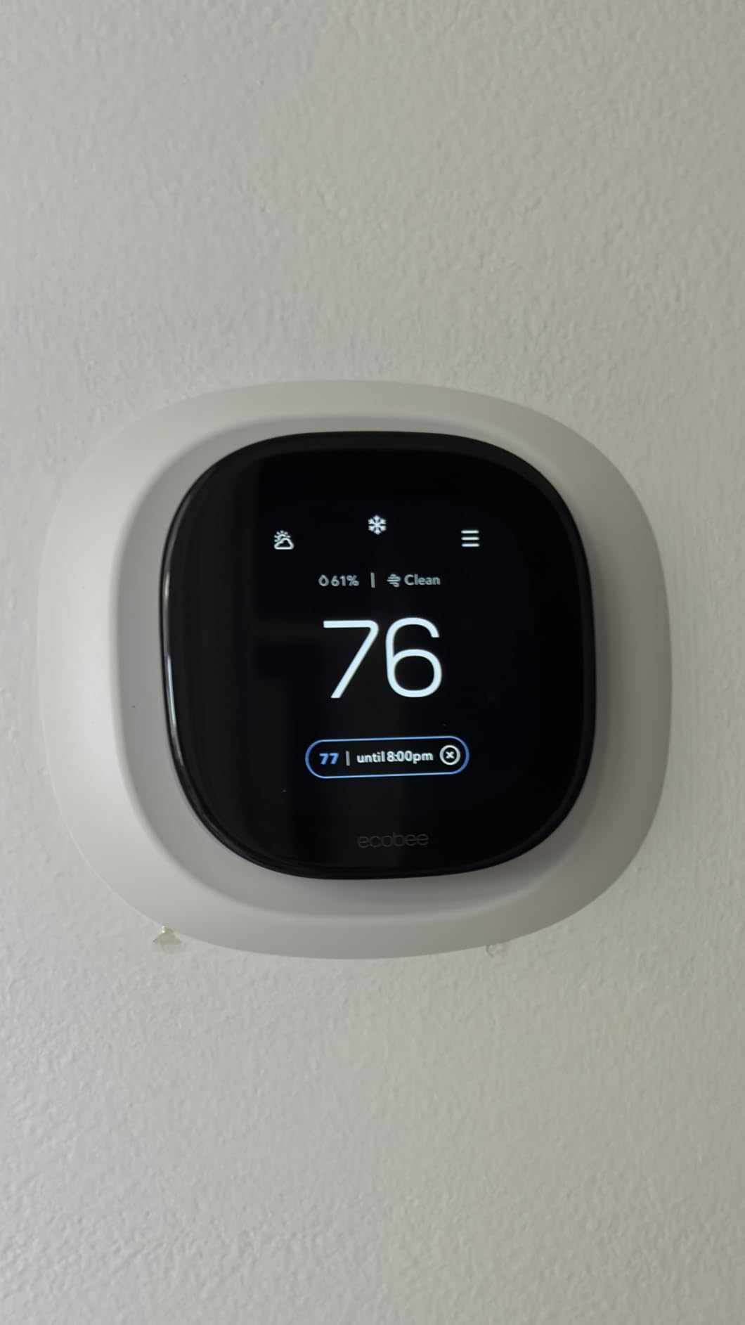 ecobee Smart Thermostat Premium - WiFi, Siri & Alexa Built-In, Smart Sensor | Air Quality Monitor. Works with Alexa, Siri and Google Home. Live view from your ecobee Doorbell. Energy Saving thermostsat customer photo 1
