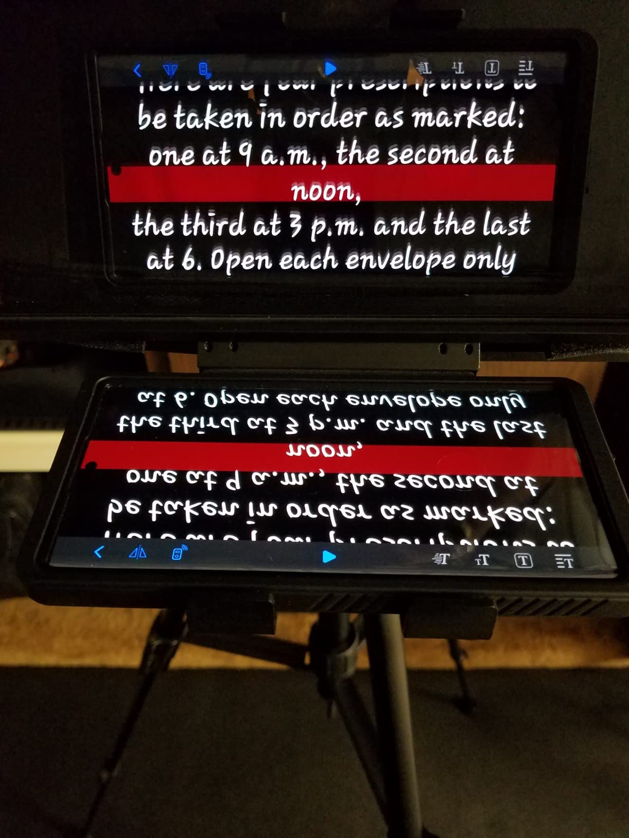 NEEWER X12 Aluminum Teleprompter with RT-110 Remote Control (Connected via Bluetooth on NEEWER Teleprompter App) & Carry Case, Compatible with iPad, iOS/Android Tablets, Smartphones, DSLRs (Black) customer photo 2