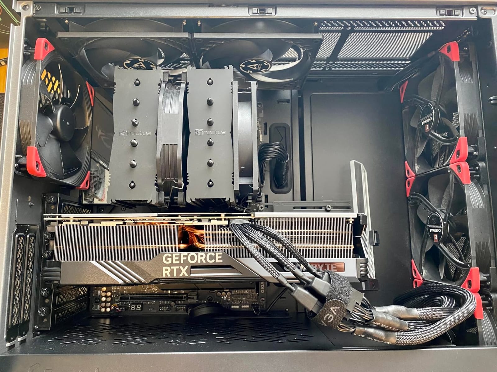 ASUS ROG STRIX X670E-E GAMING WIFI AMD X670 AM5 Ryzen™ Desktop 9000 8000 & 7000 ATX motherboard, 18+2 power stages, DDR5, 4x M.2 slots with heatsink, PCIe® 5.0, USB 3.2 Gen 2x2, WiFi 6E, AI Cooling II customer photo 1