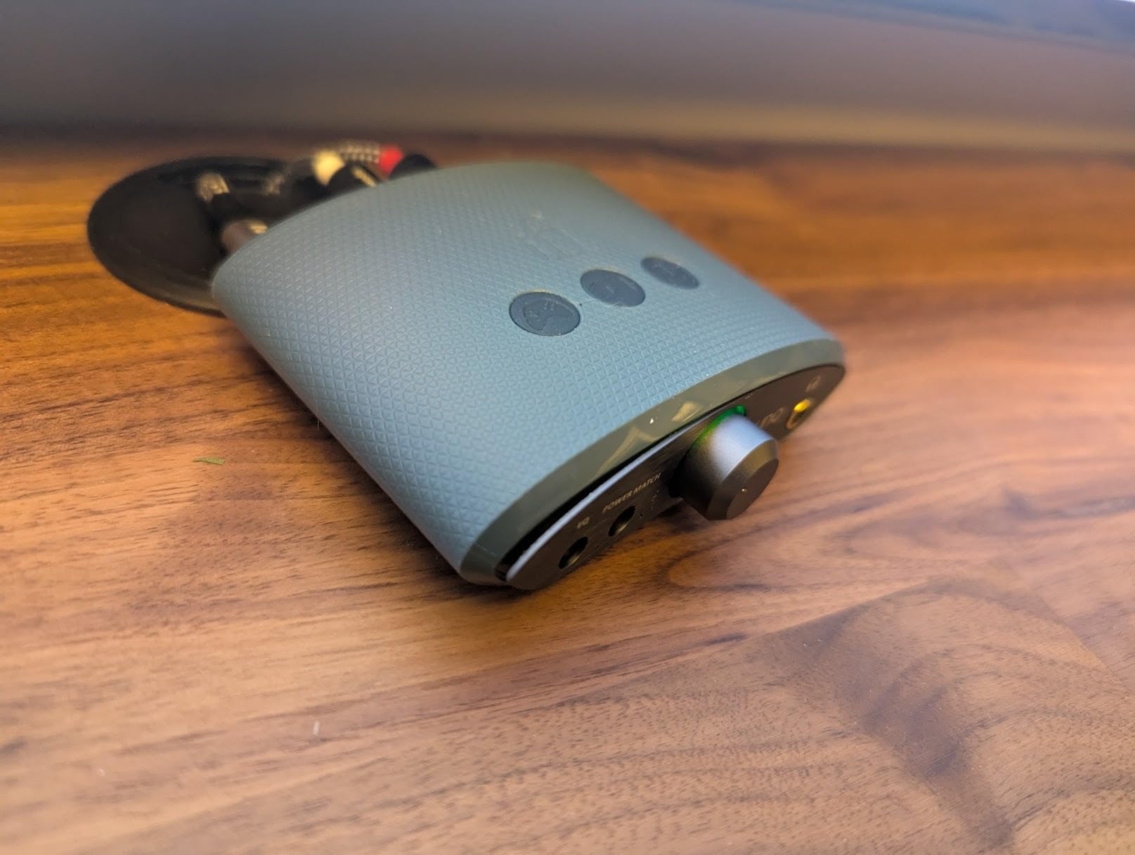 iFi uno - DAC & Headphone AMP - USB-C Input - Improve Lacklustre Audio customer photo 1