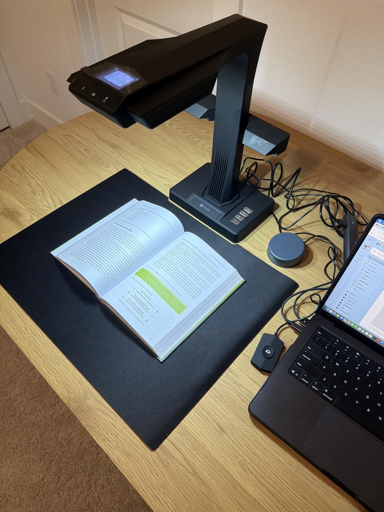 CZUR ET24 Pro Professional Book Scanner, 24MP Document Camera customer photo 1
