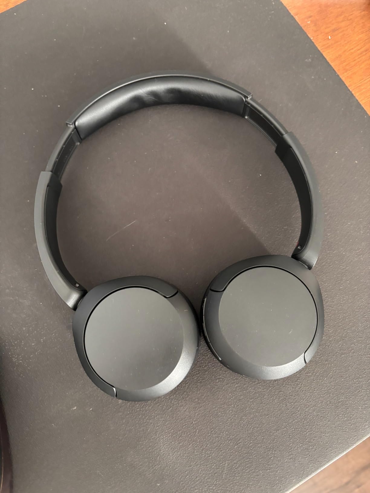 Sony WH-CH520 Wireless On-Ear Bluetooth Headphones with Mic, Cappuccino customer photo 1