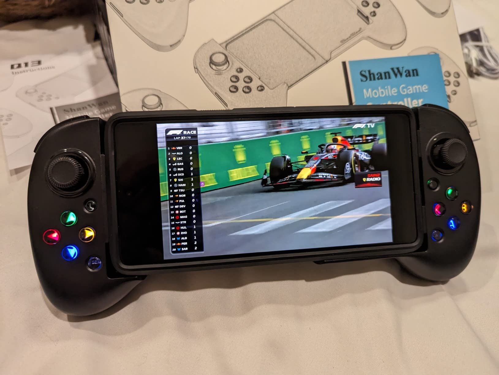 ShanWan Mobile Game Controller for iphone/Android with PHONE CASE Support, Bluetooth Wireless Gamepad - PS Remote Play, Xbox Cloud, Steam Link, GeForce NOW, MFi Arcade Games-Long Battery Life customer photo 1