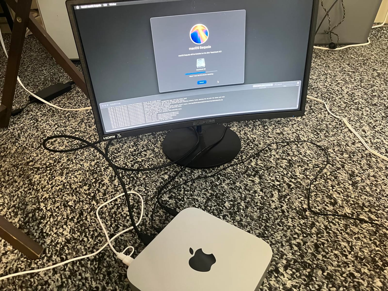 Apple 2023 Mac Mini with Apple M2 Chip with 8-core CPU (8GB RAM, 256GB SSD Storage) Silver (Renewed) customer photo 2