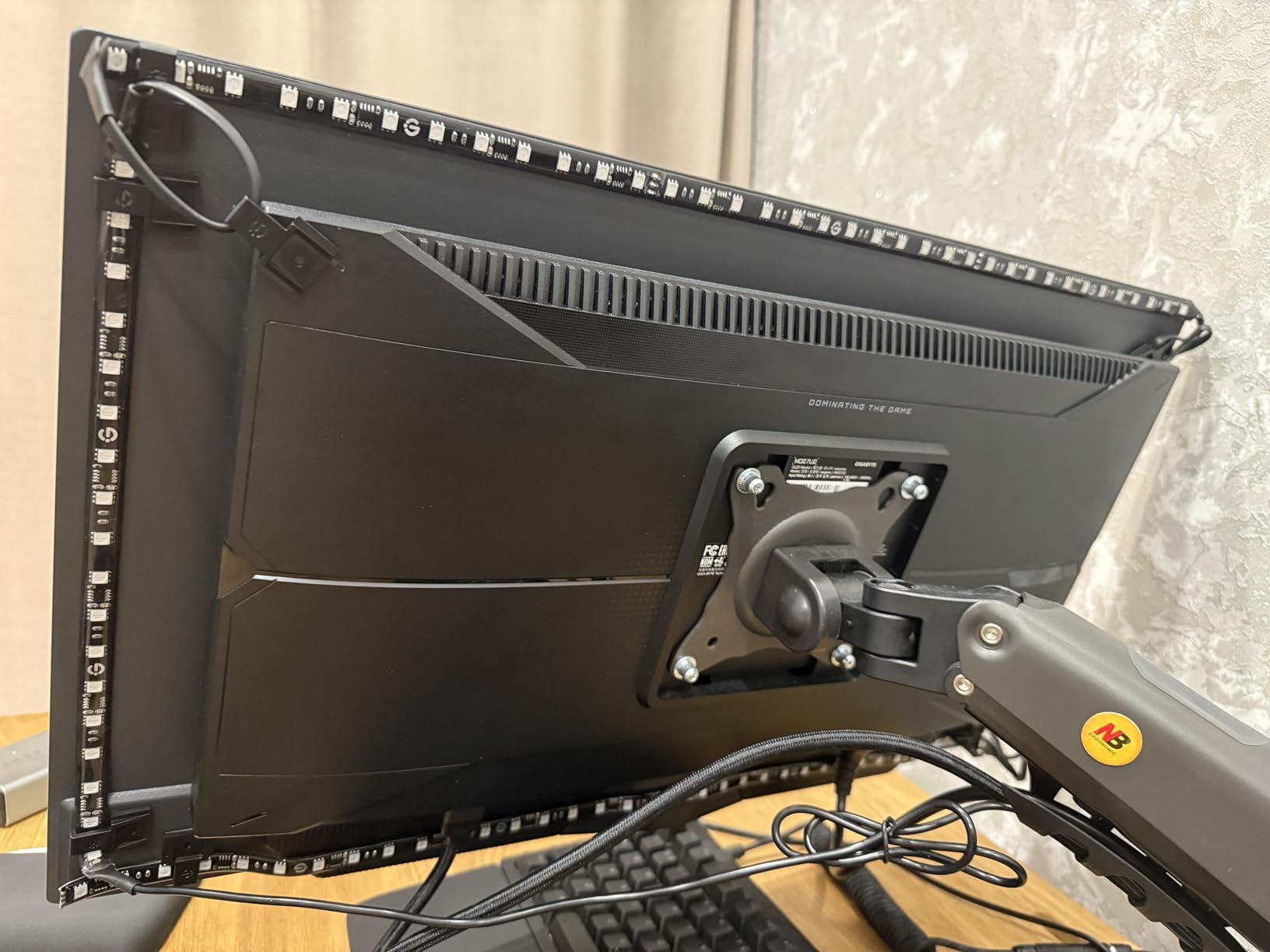 Govee Gaming Light for Monitor G1, RGBIC LED Backlight for 27-34 Inch PC customer photo 1