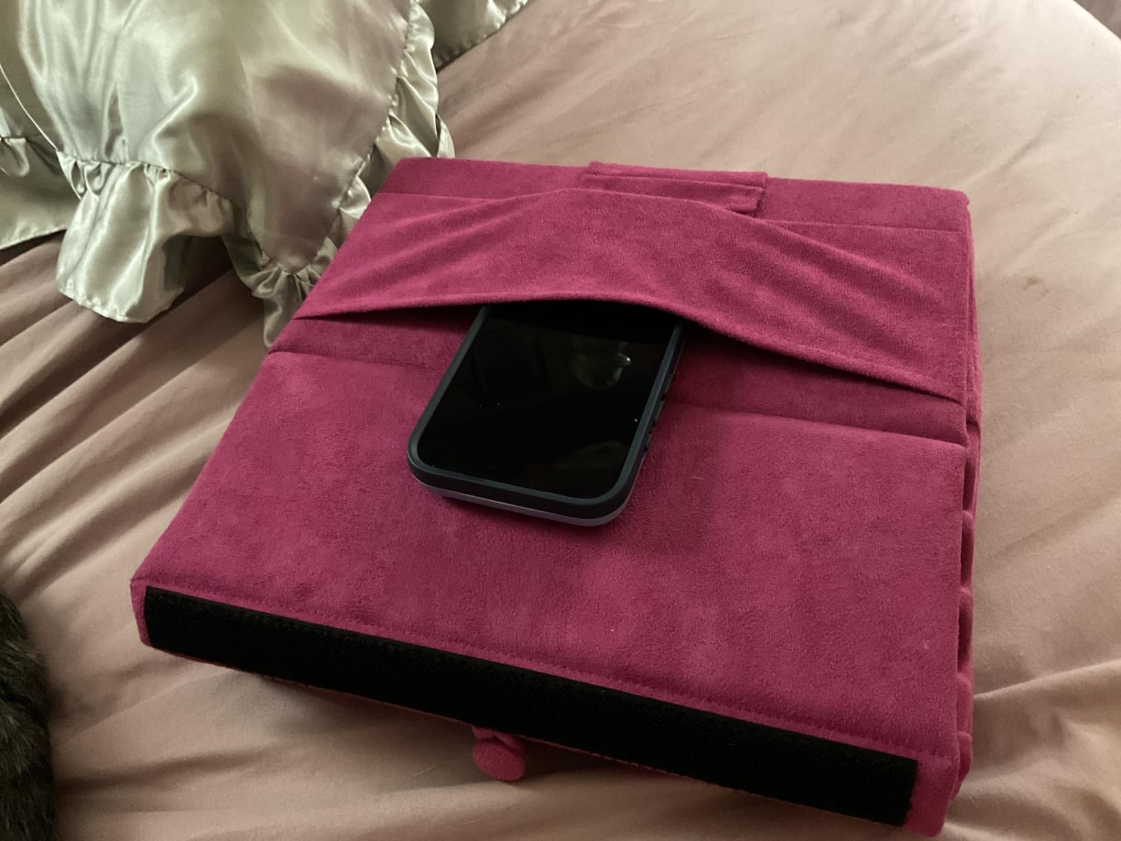KDD Tablet Pillow Holder, Foldable iPad Stand for Lap, Bed and Desk -Tablet Soft Pad Dock with Pocket & Stylus Mount Compatible with iPad Pro 12.9, 10.5, 9.7 Air Mini 6 5 4 3, Galaxy Tab, E-Reader customer photo 1