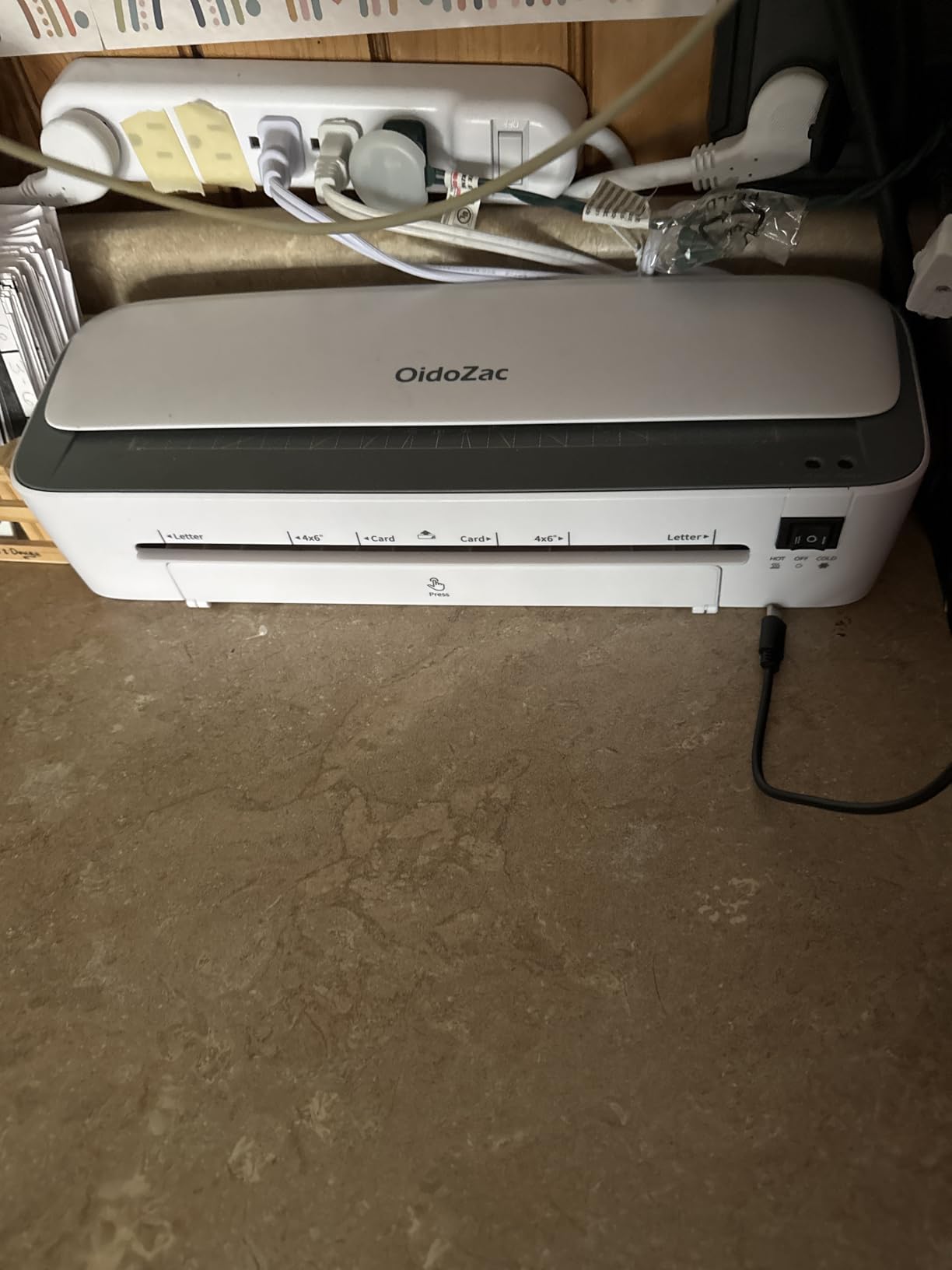 Laminator Machine, 11 in 1 Laminating Never Jam Technology with 36 Laminating Sheets, 9 Inch Thermal Laminator A4 Laminating Machine Hot & Cold with Paper Trimmer for Home Office School customer photo 2