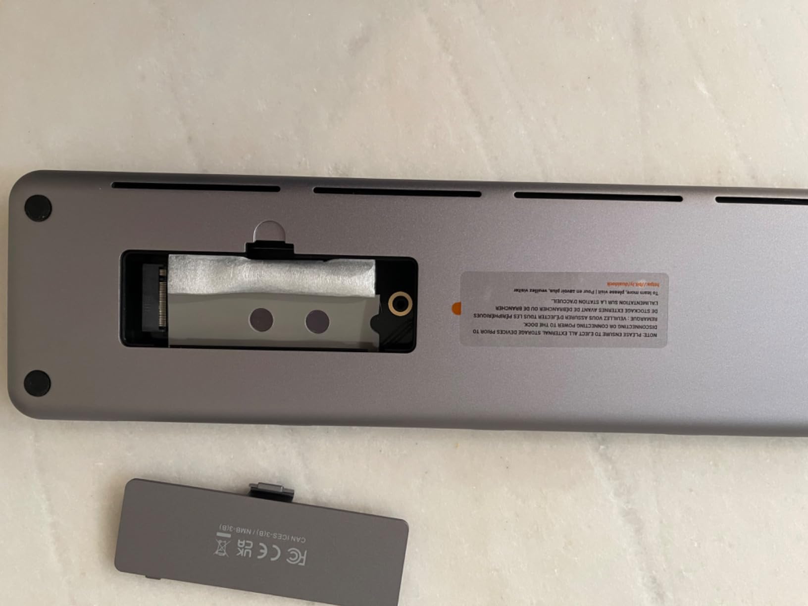 Satechi Dual Docking Station & Stand, 2X 4K HDMI, 75W PD Charging, Ethernet customer photo 1