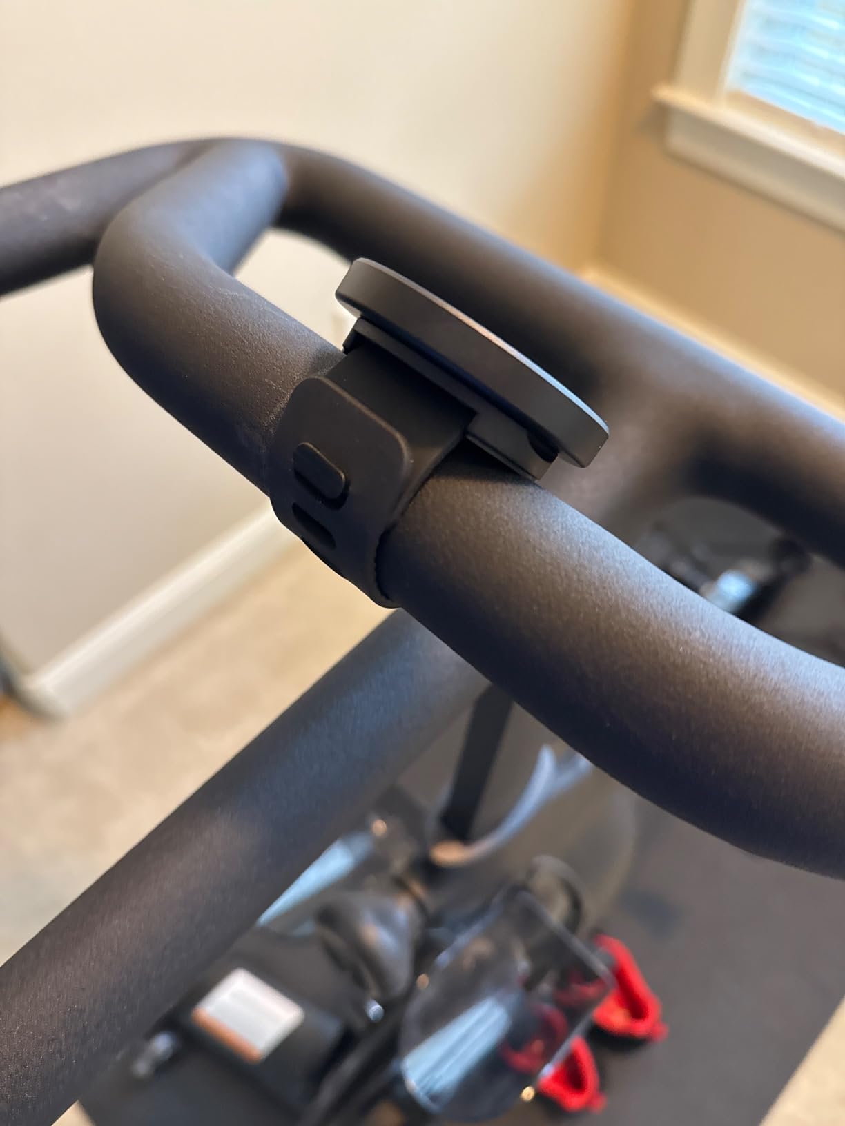 ENCASED Grip-X Magnetic Bar Mount, Compatible with MagSafe - Phone Holder for Gym, Home Fitness Bikes, Workout Equipment, Stroller and Cart Handlebars (iPhone 17, iPhone 16, 15, 14, 13 Series) customer photo 2