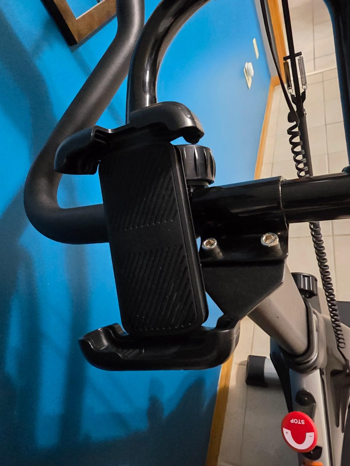 LISEN Bike Phone Holder, [Super Easy Install] Motorcycle Phone Mount Ebike Accessories Bicycle Handlebar Holder Mount Gifts for Adults Kids Men Mountain Mini Bike Scooter Gear Accessories, Black customer photo 2