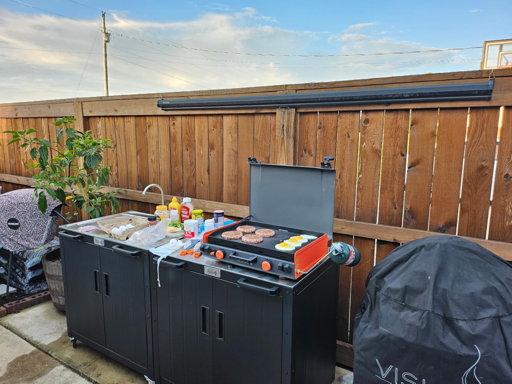 Feasto Modular Outdoor Kitchen Island with Storage and Stainless Steel Top customer photo 1