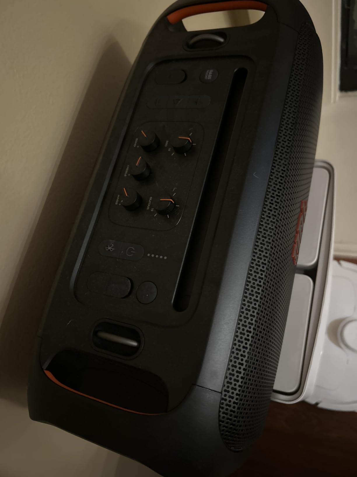JBL PartyBox On-the-Go Essential - Portable Party Speaker - Black customer photo 1