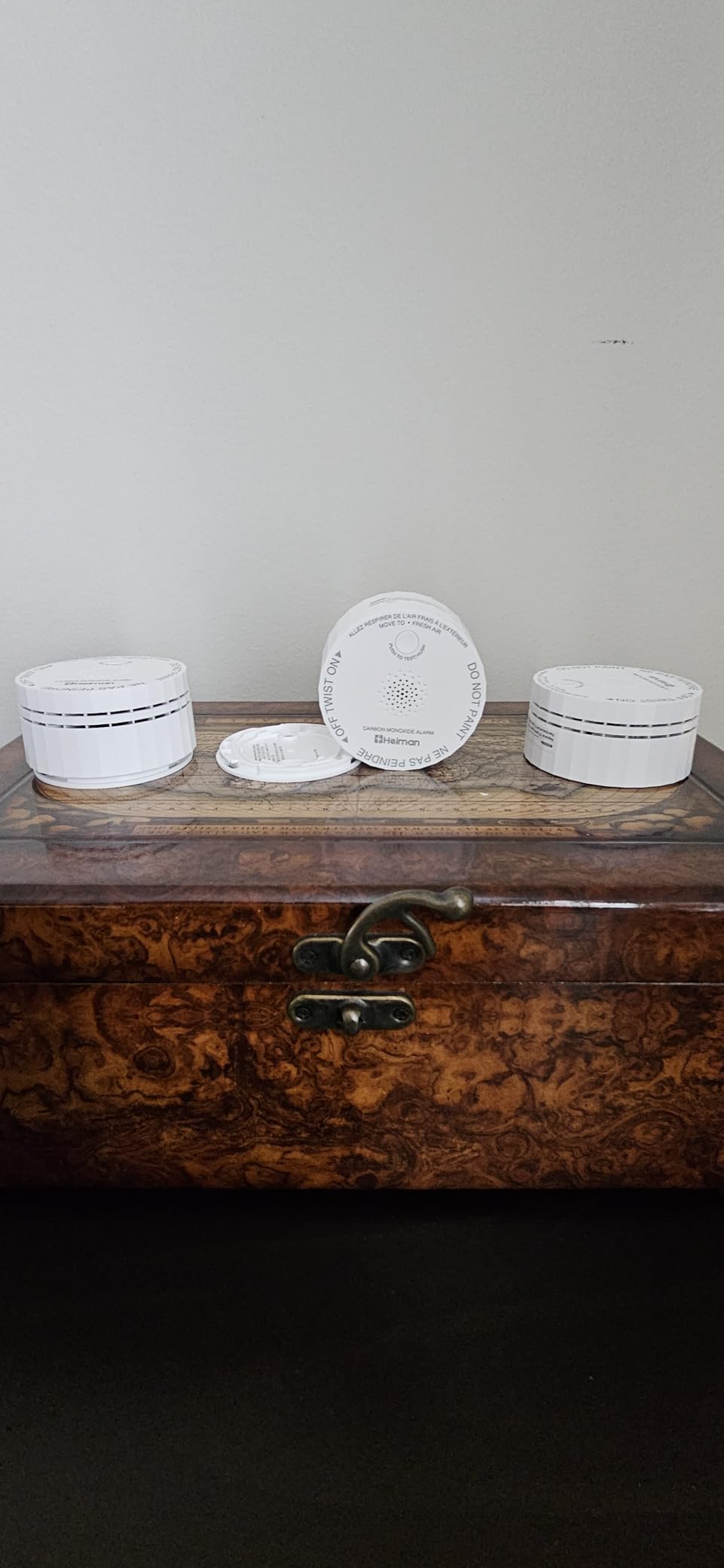 Heiman Smart Carbon Monoxide Detectors, Real-Time Notifications, 2.4 GHz Wi-Fi, UL 2034 5th Certified, CO Detector Battery Powered, Small CO Alarm for Home Hotel Rental Apartment, C1-W 3 Pack customer photo 1