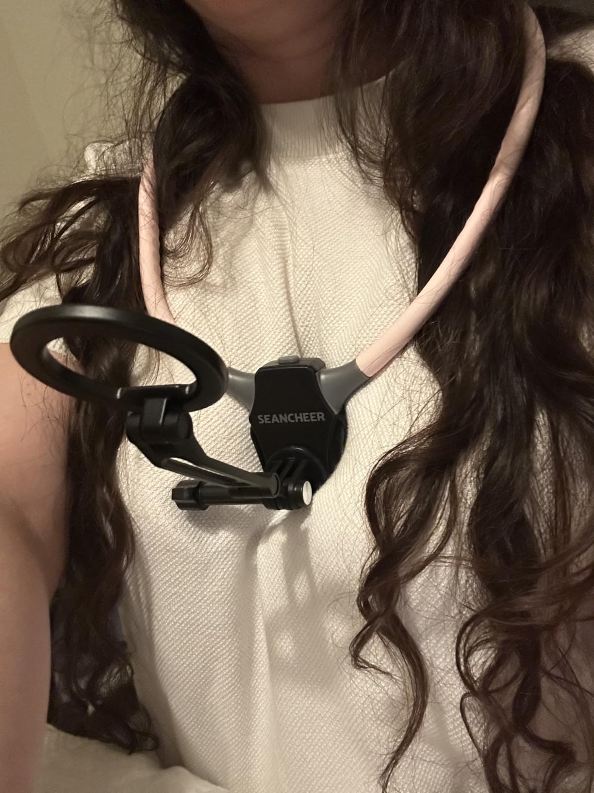 【2026 Extended Long】Magnetic Neck Mount for Phones,Neck Phone Holder customer photo 2