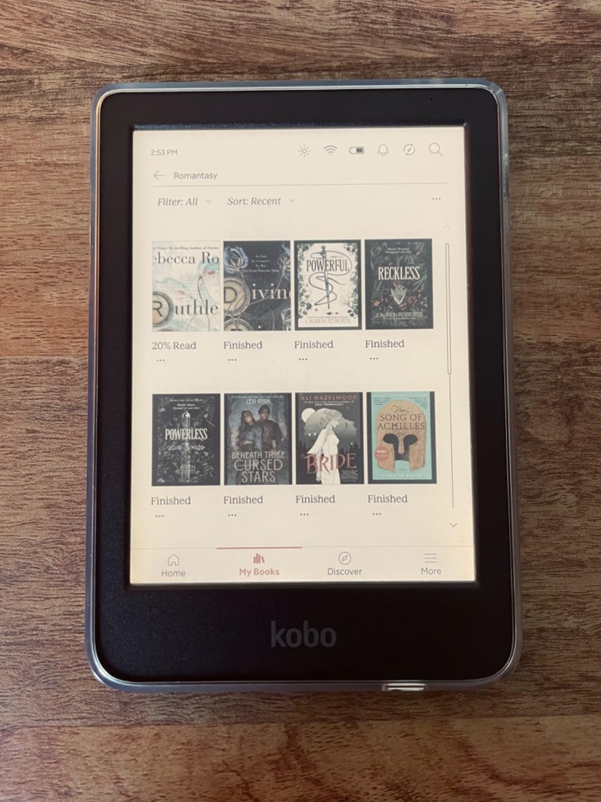 Kobo Clara Colour | Colour eReader | 6” Glare-Free Colour E Ink Kaleido™ 3 Display | Dark Mode Option | Waterproof | Audiobooks | 16GB of Storage | Black | 6” Color E Ink Kaleido 3, Dark Mode, Waterproof, eBooks, Audiobooks, 16GB customer photo 1