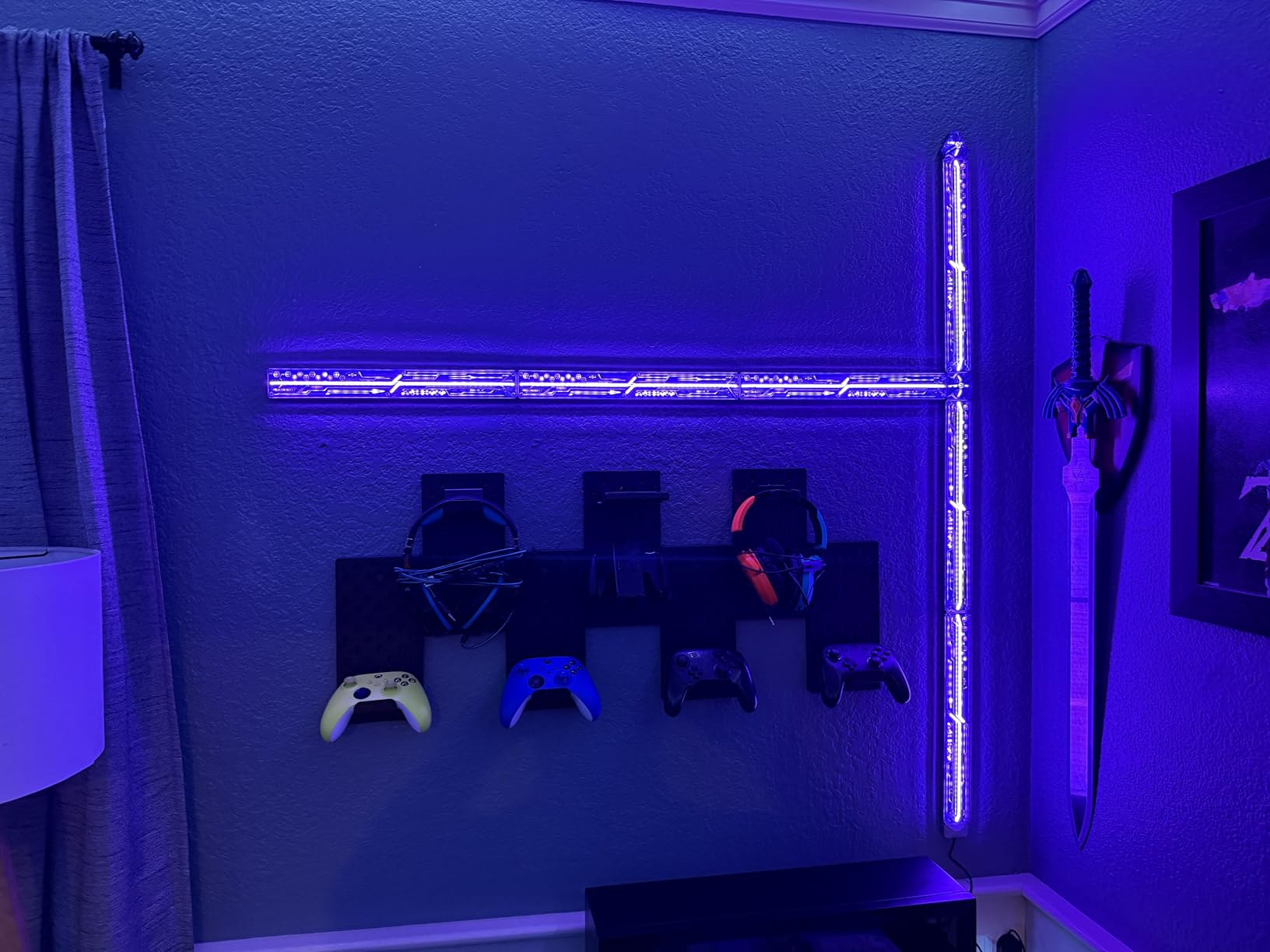Govee Gaming Wall Light, RGBIC Glide Wall Light | Work with Matter and Alexa, DIY Customized LED Wall Lighting Effects and Shapes, Gaming Lights for Gaming Room customer photo 1